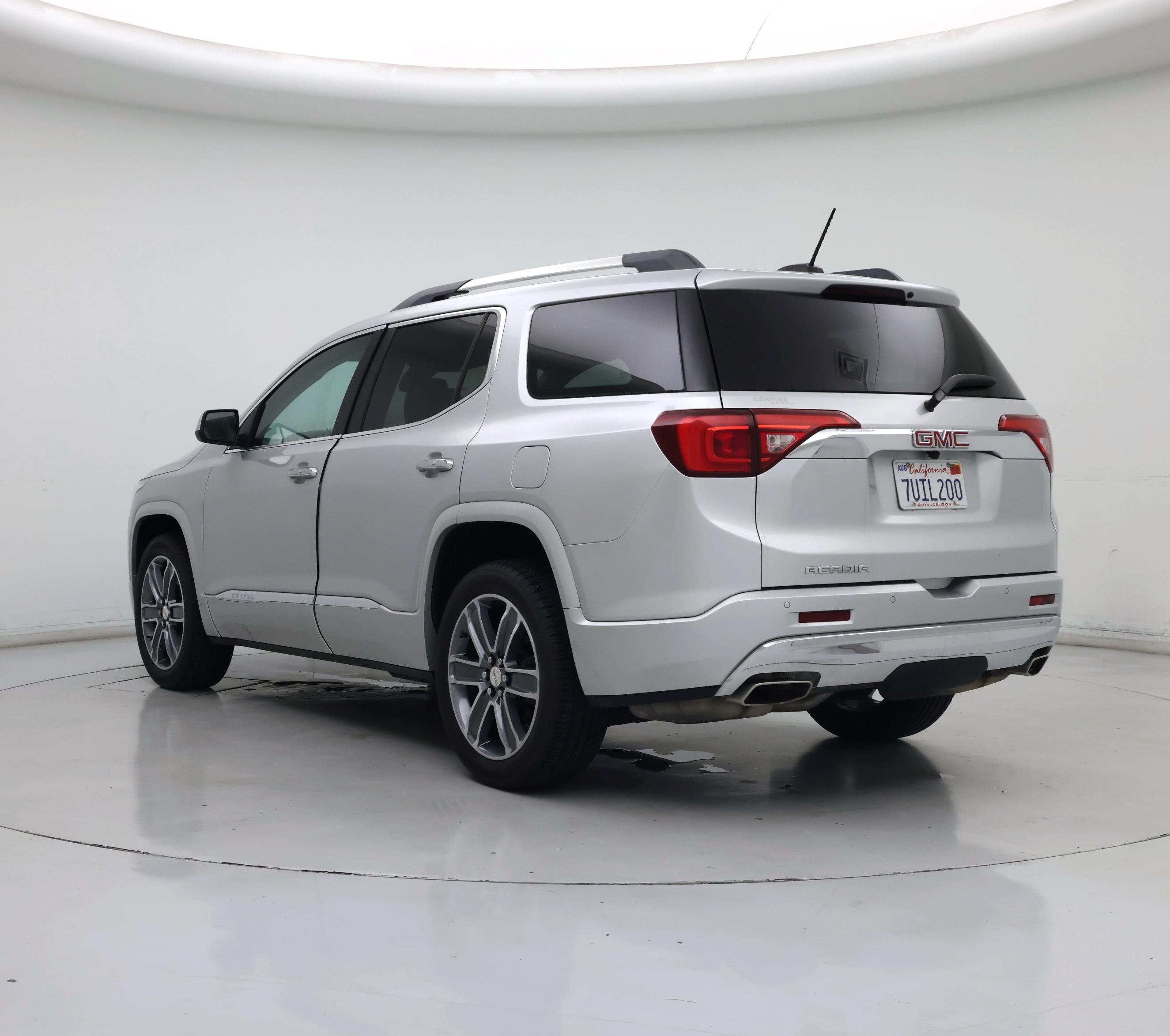 Thumbnail: 2017 GMC Acadia - 2