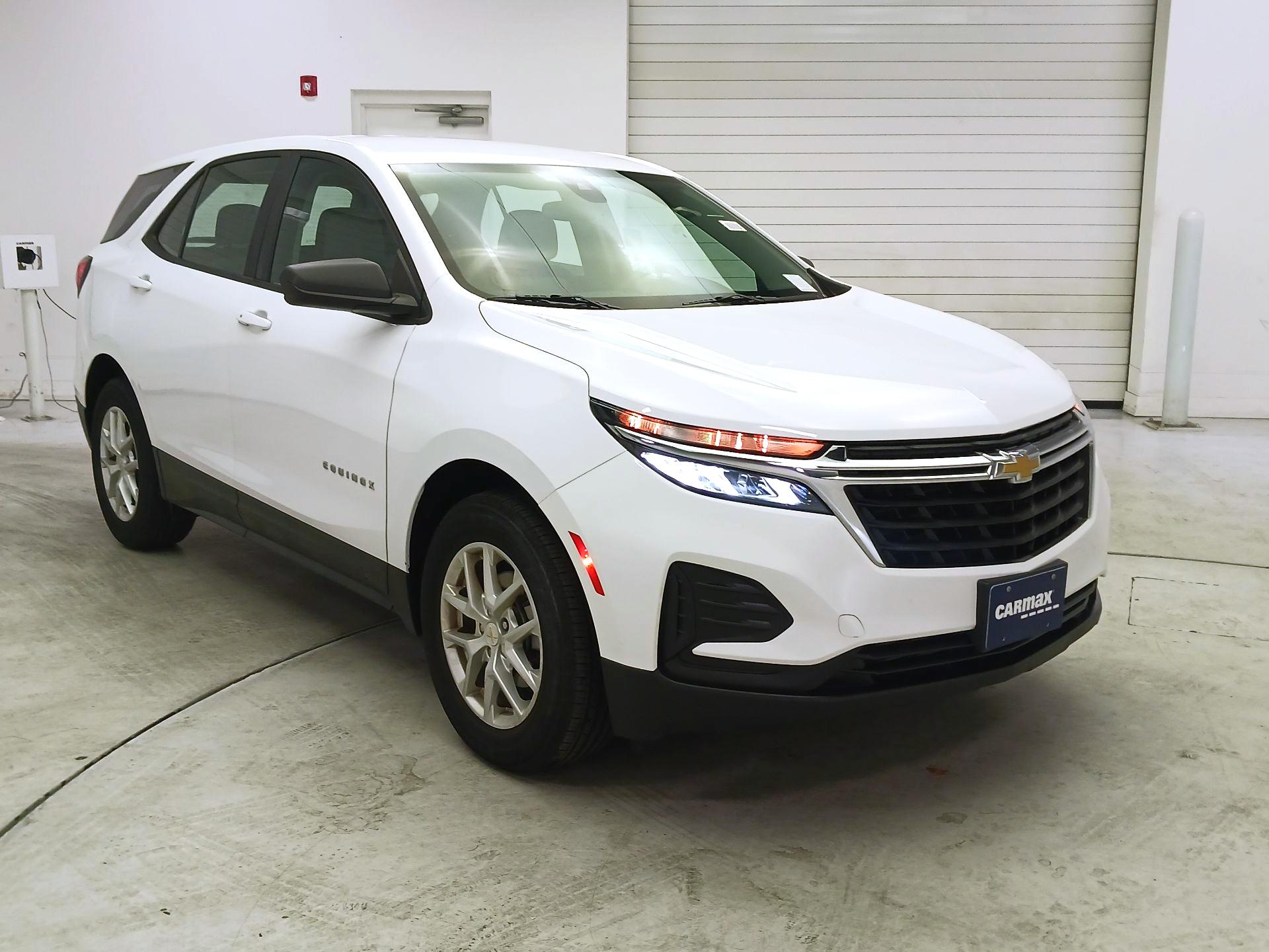 Thumbnail: 2023 Chevrolet Equinox - 1
