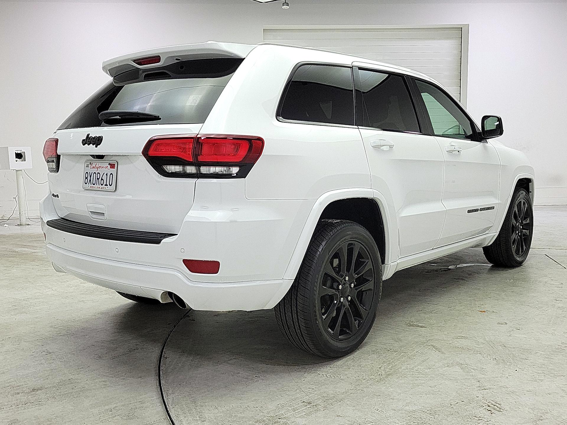 Thumbnail: 2021 Jeep Grand Cherokee - 5
