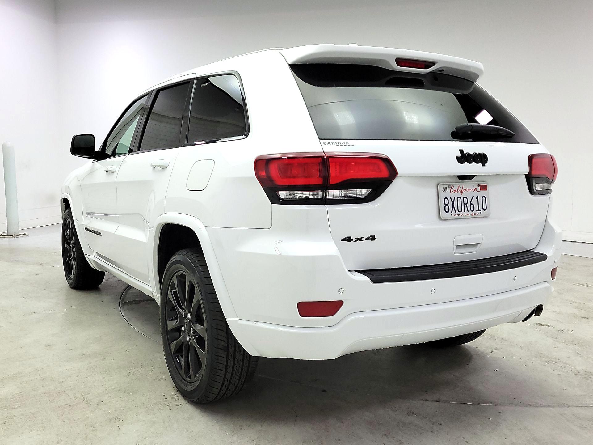 Thumbnail: 2021 Jeep Grand Cherokee - 7