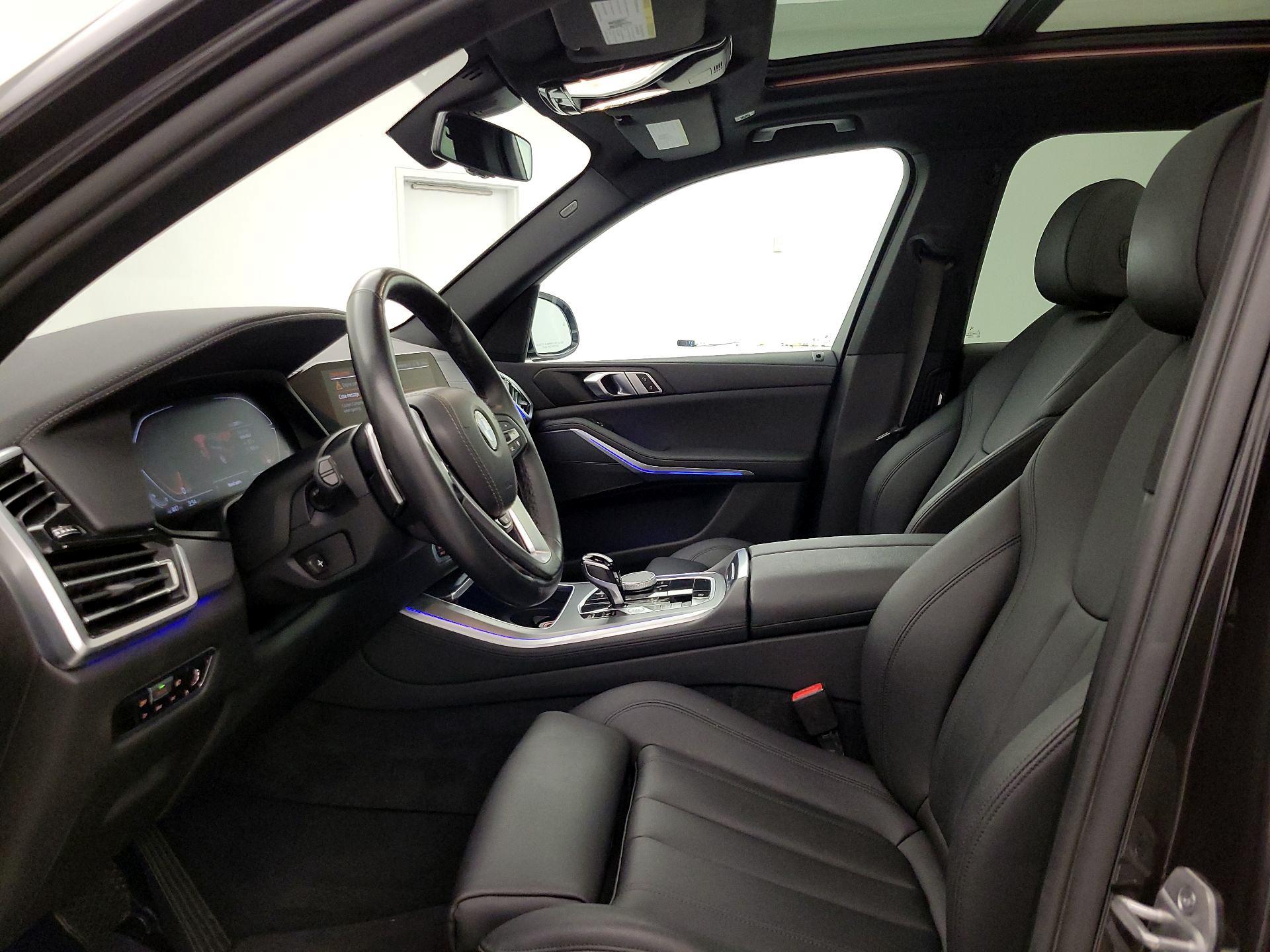 Thumbnail: 2022 BMW X5 - 11