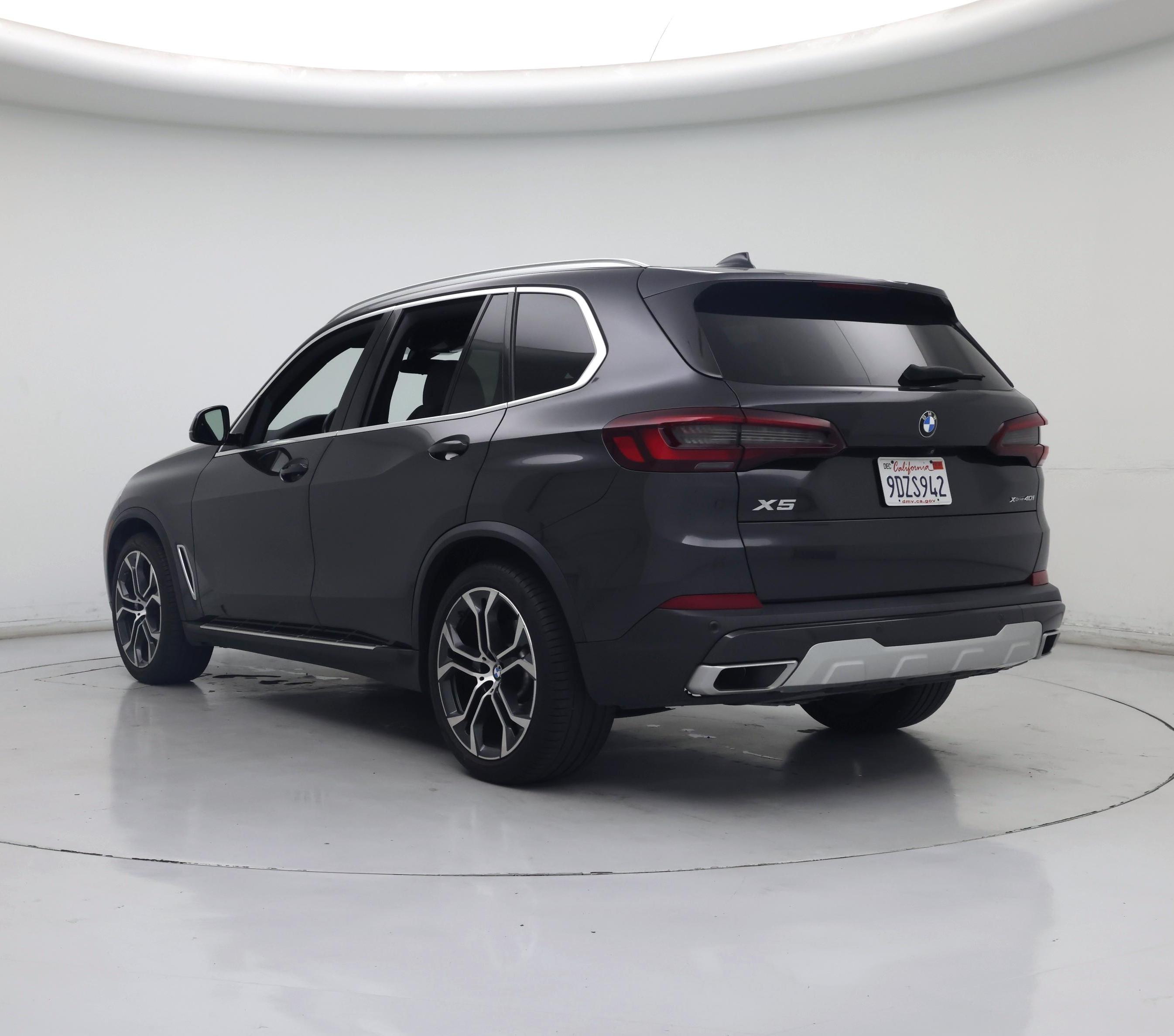 Thumbnail: 2022 BMW X5 - 2