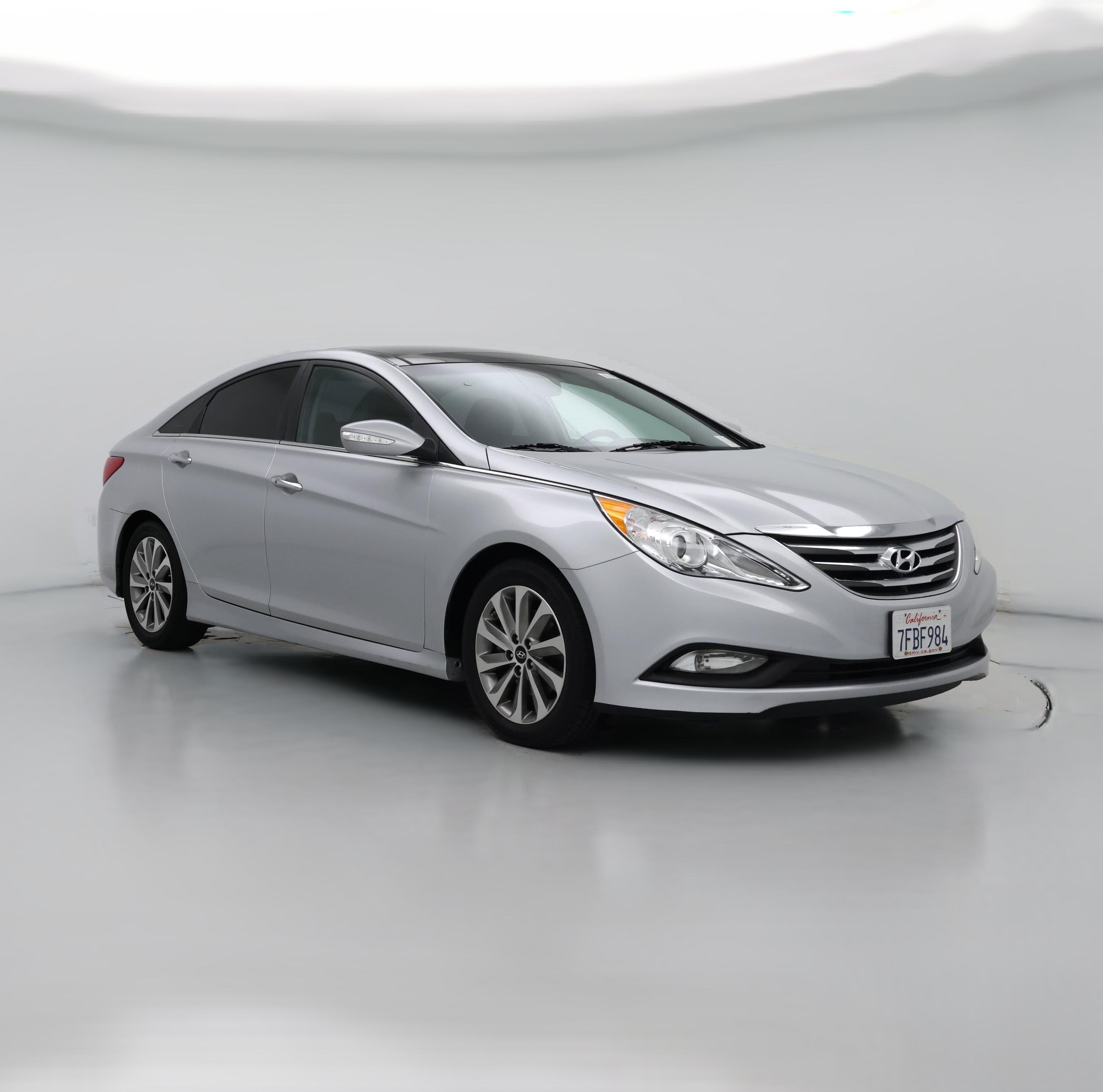 Thumbnail: 2014 Hyundai Sonata - 1