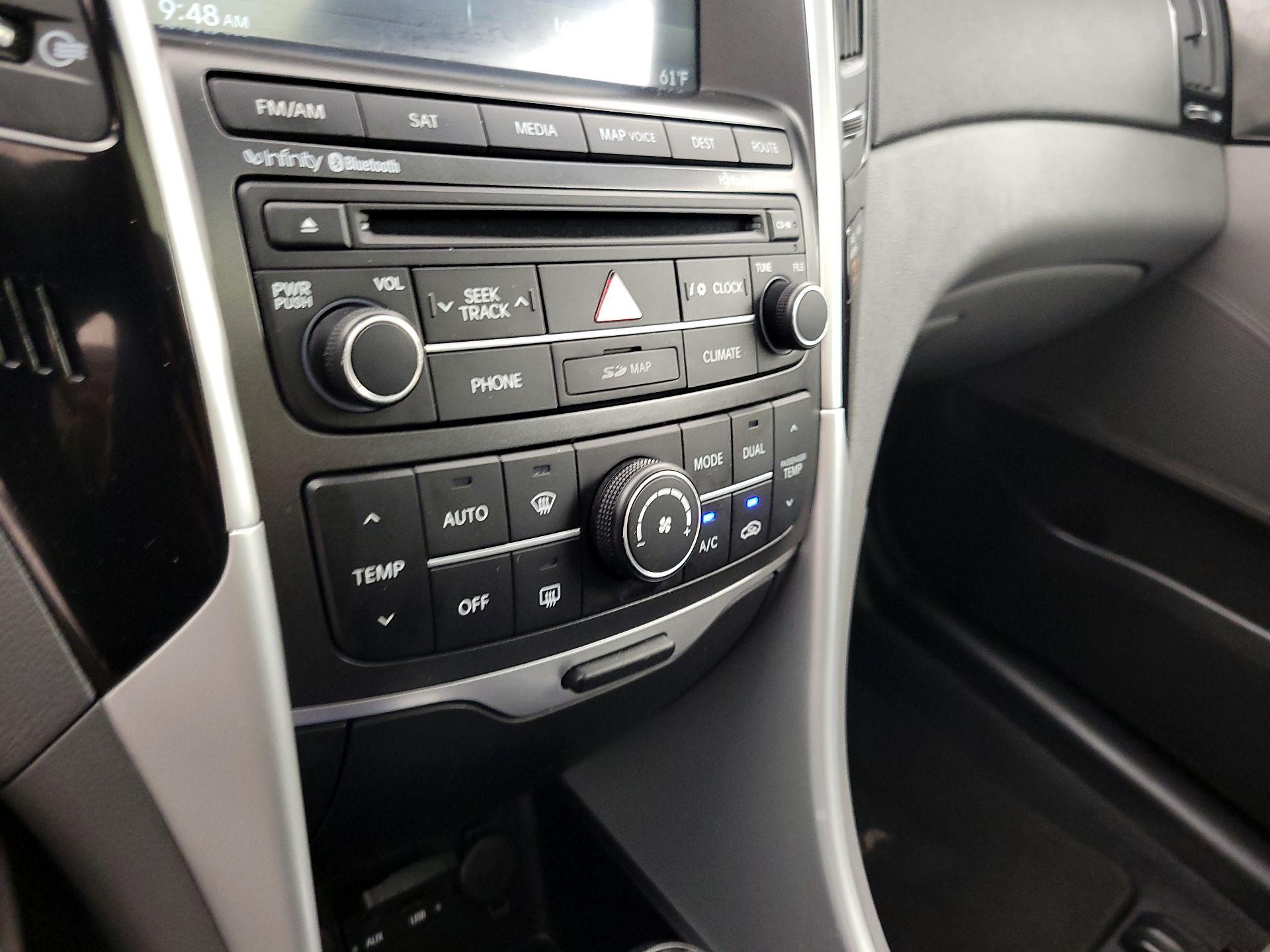 Thumbnail: 2014 Hyundai Sonata - 16