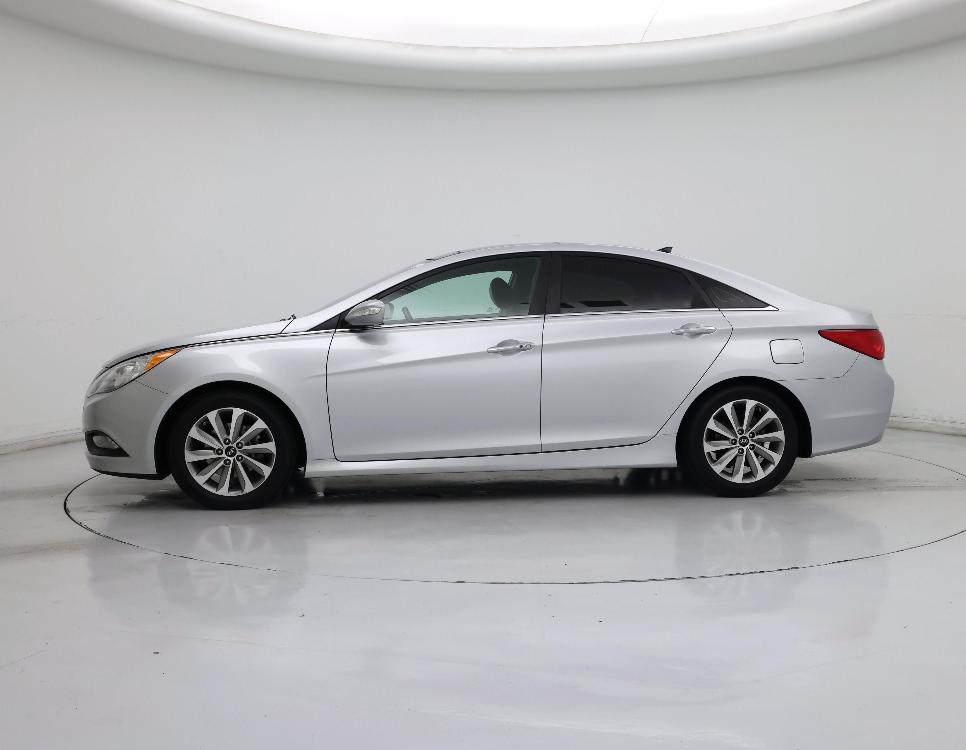 Thumbnail: 2014 Hyundai Sonata - 3