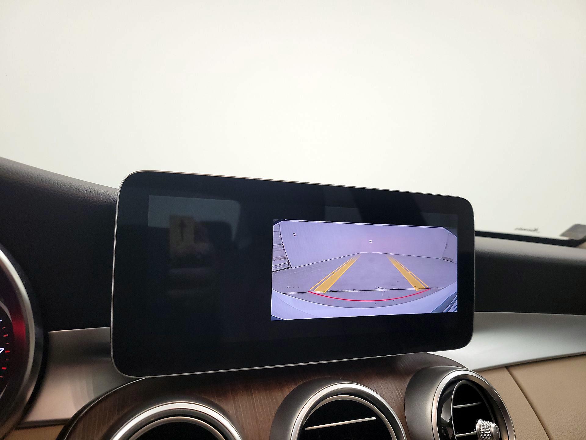 Thumbnail: 2020 Mercedes-Benz C-Class - 14