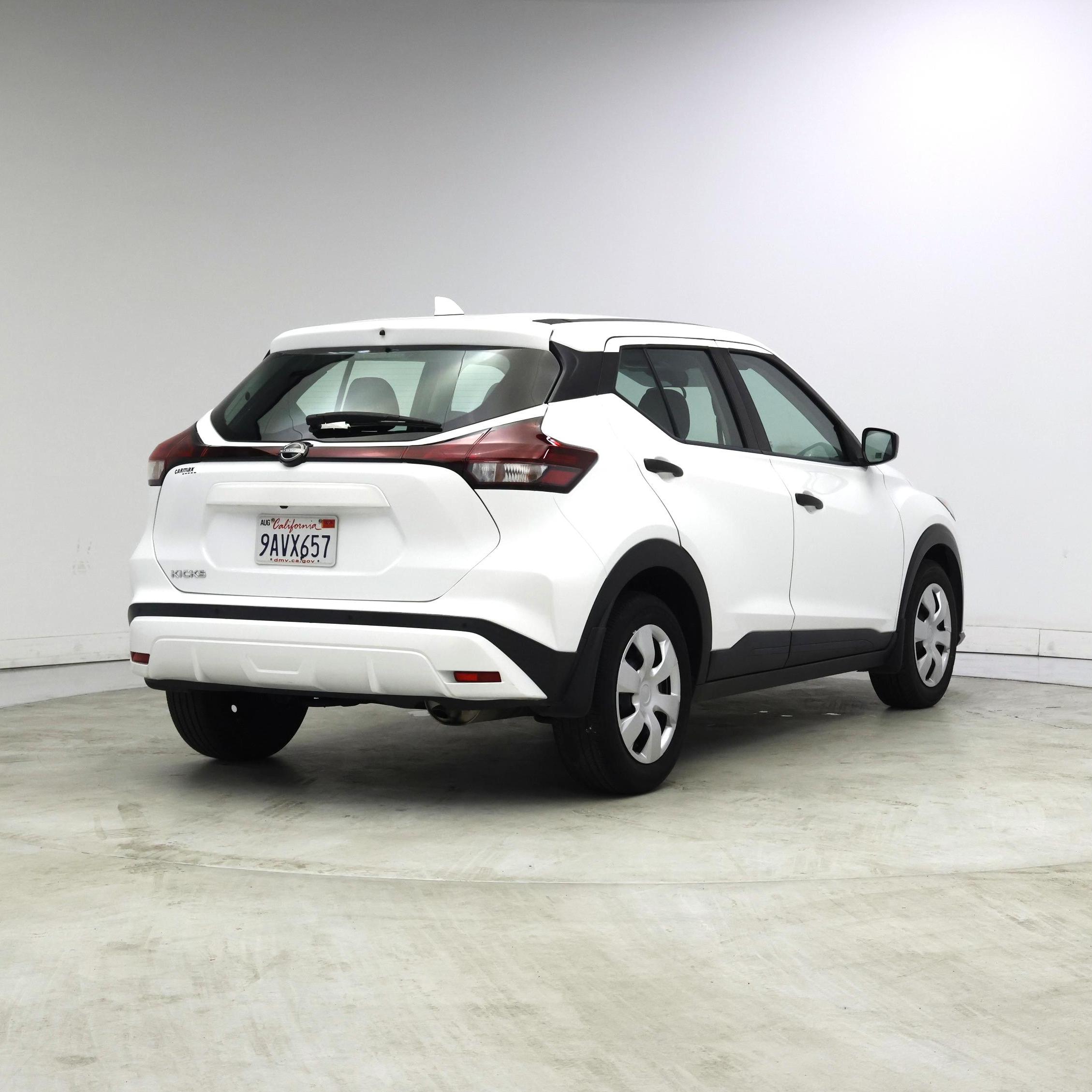 Thumbnail: 2022 Nissan Kicks - 8