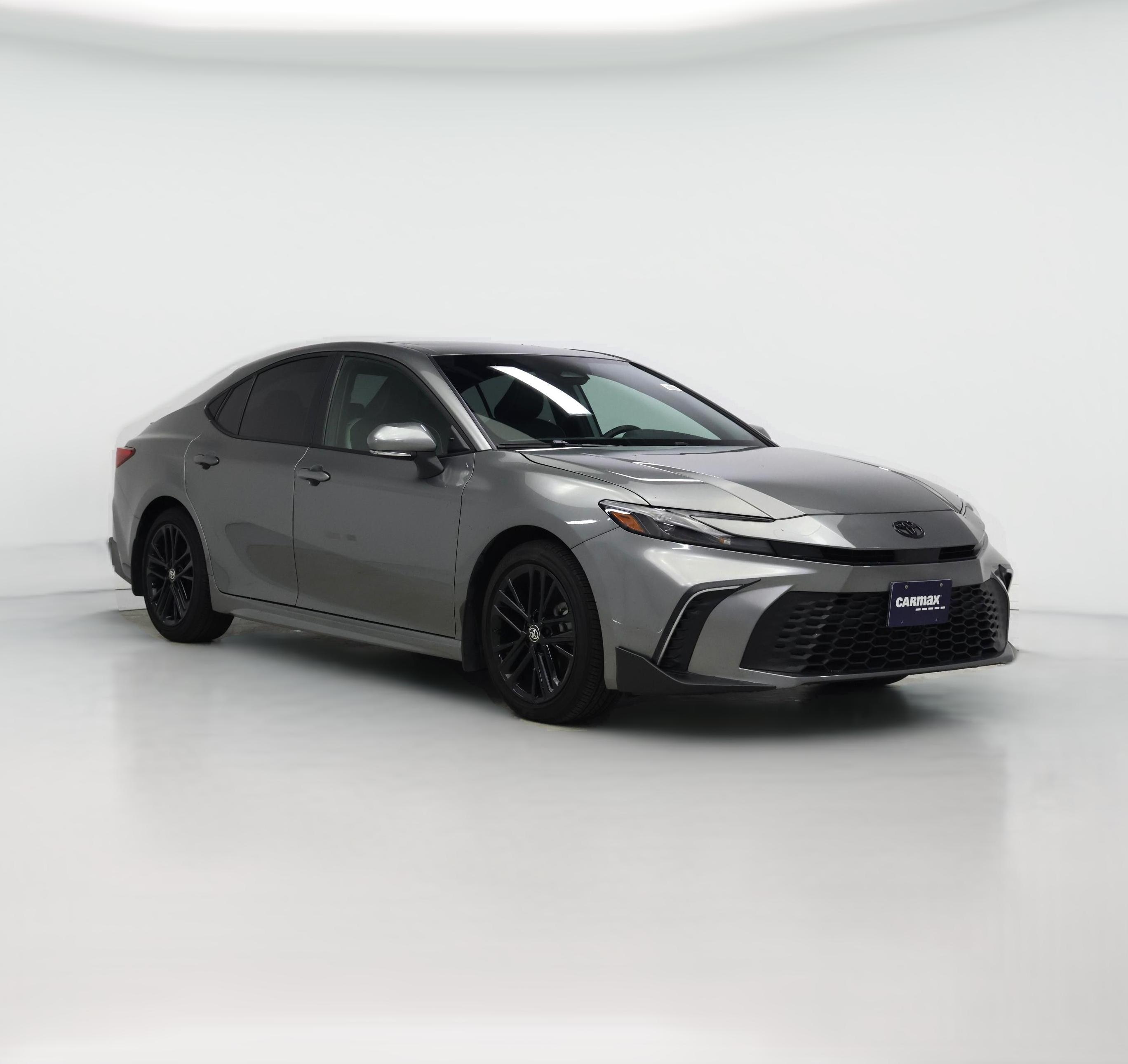 Thumbnail: 2025 Toyota Camry - 1