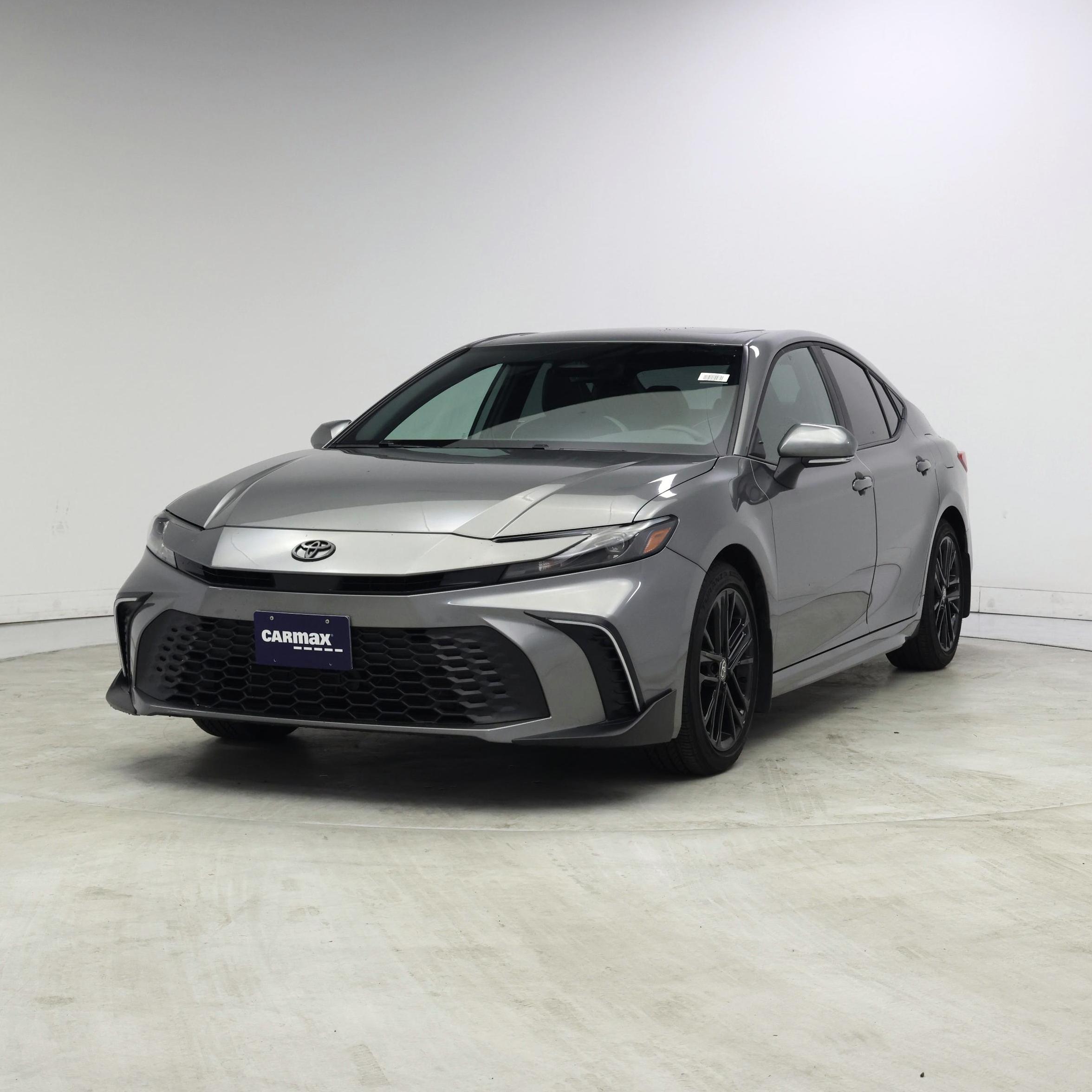 Thumbnail: 2025 Toyota Camry - 4