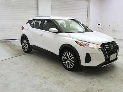 2022 Nissan Kicks SV