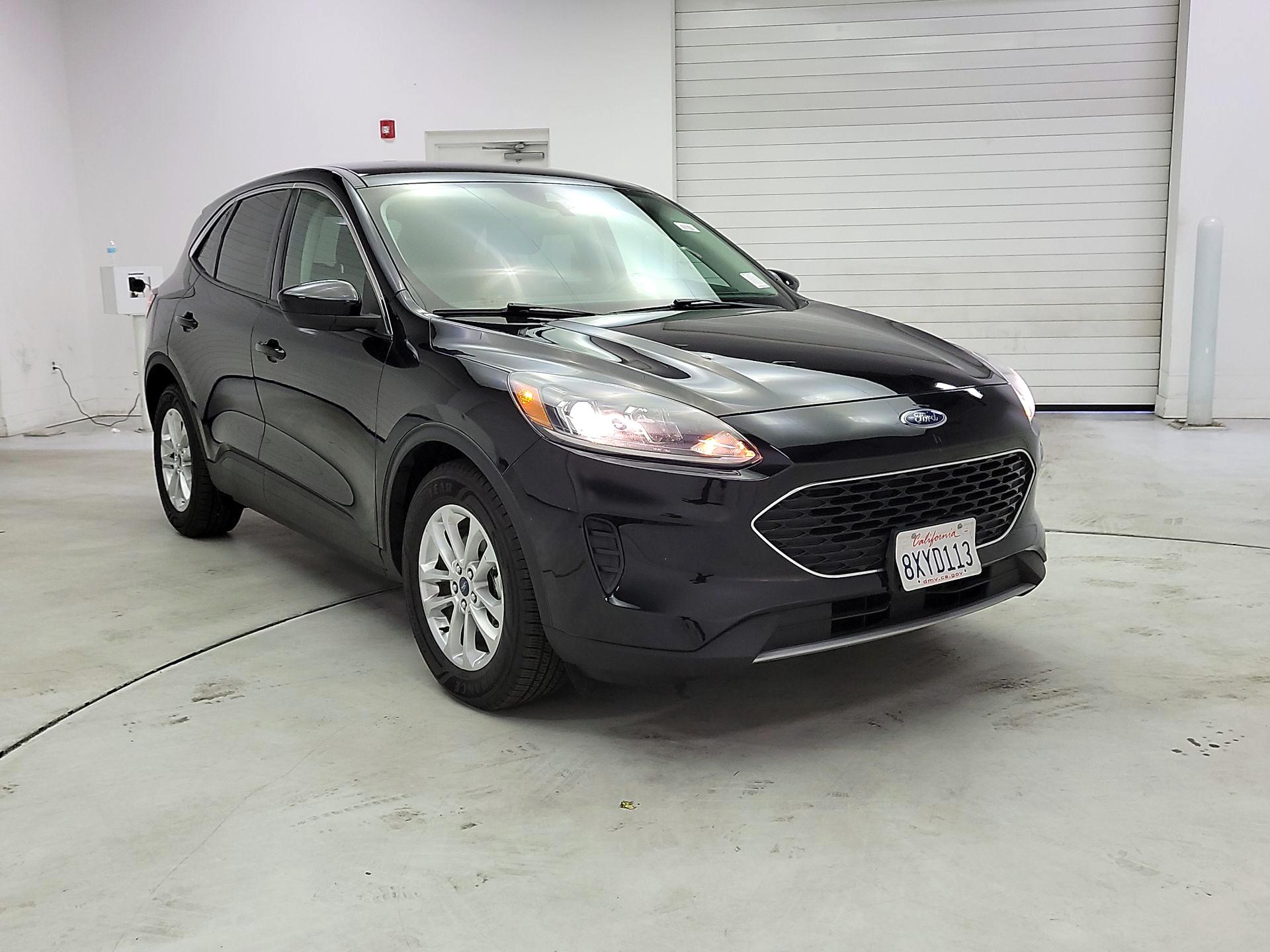 Thumbnail: 2021 Ford Escape - 1