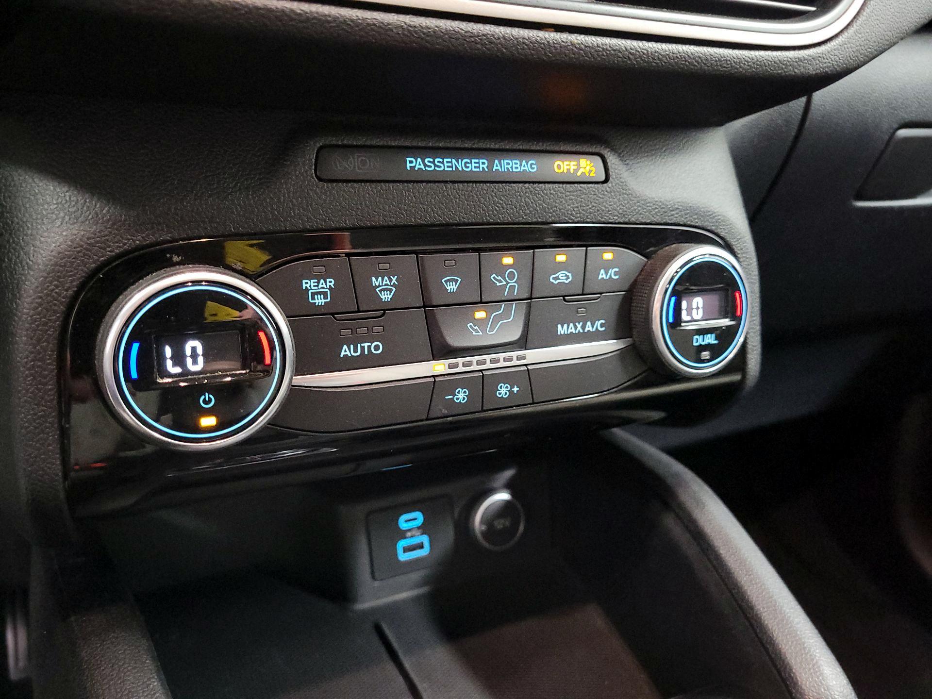 Thumbnail: 2021 Ford Escape - 12