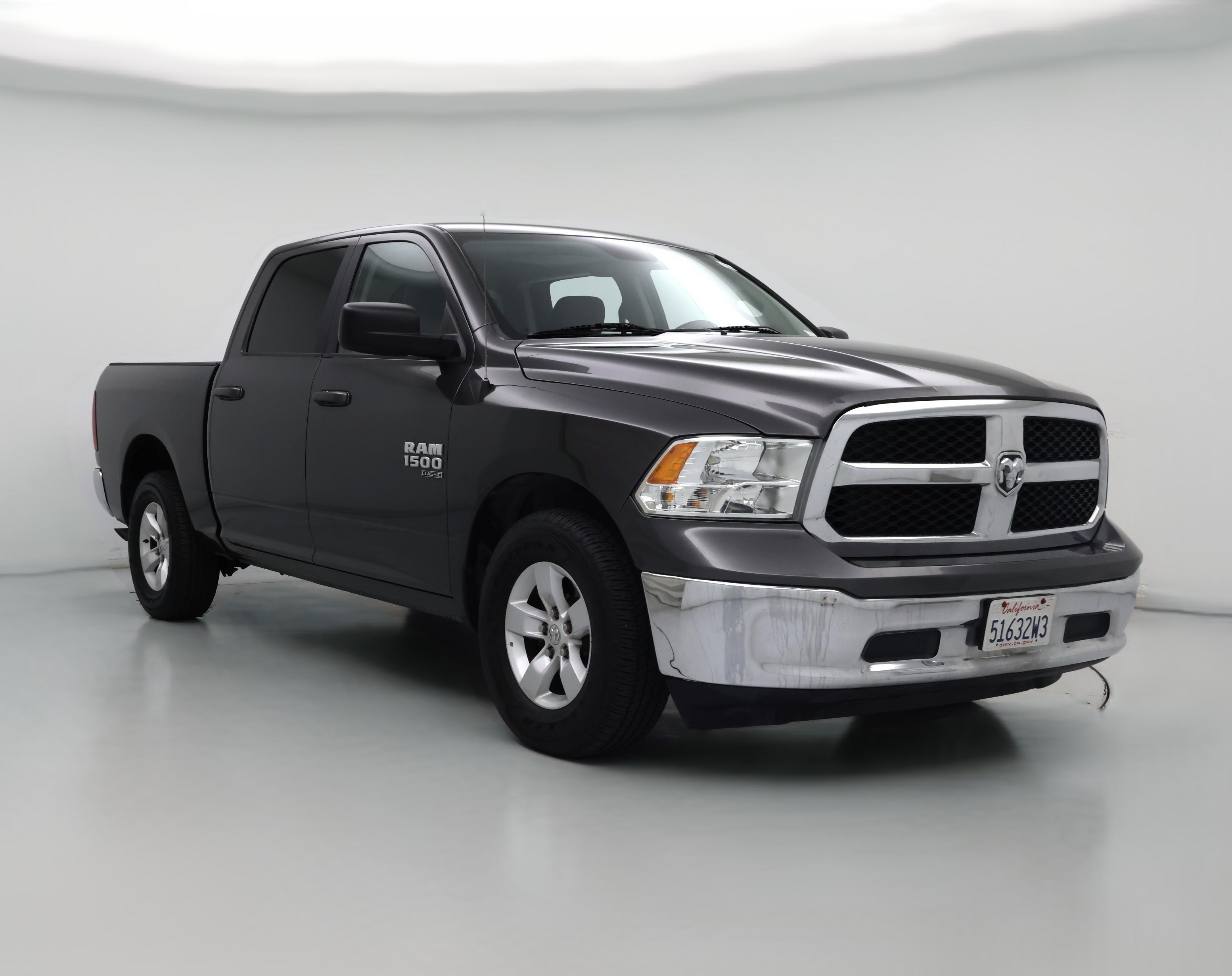 Thumbnail: 2021 RAM 1500 Classic - 1