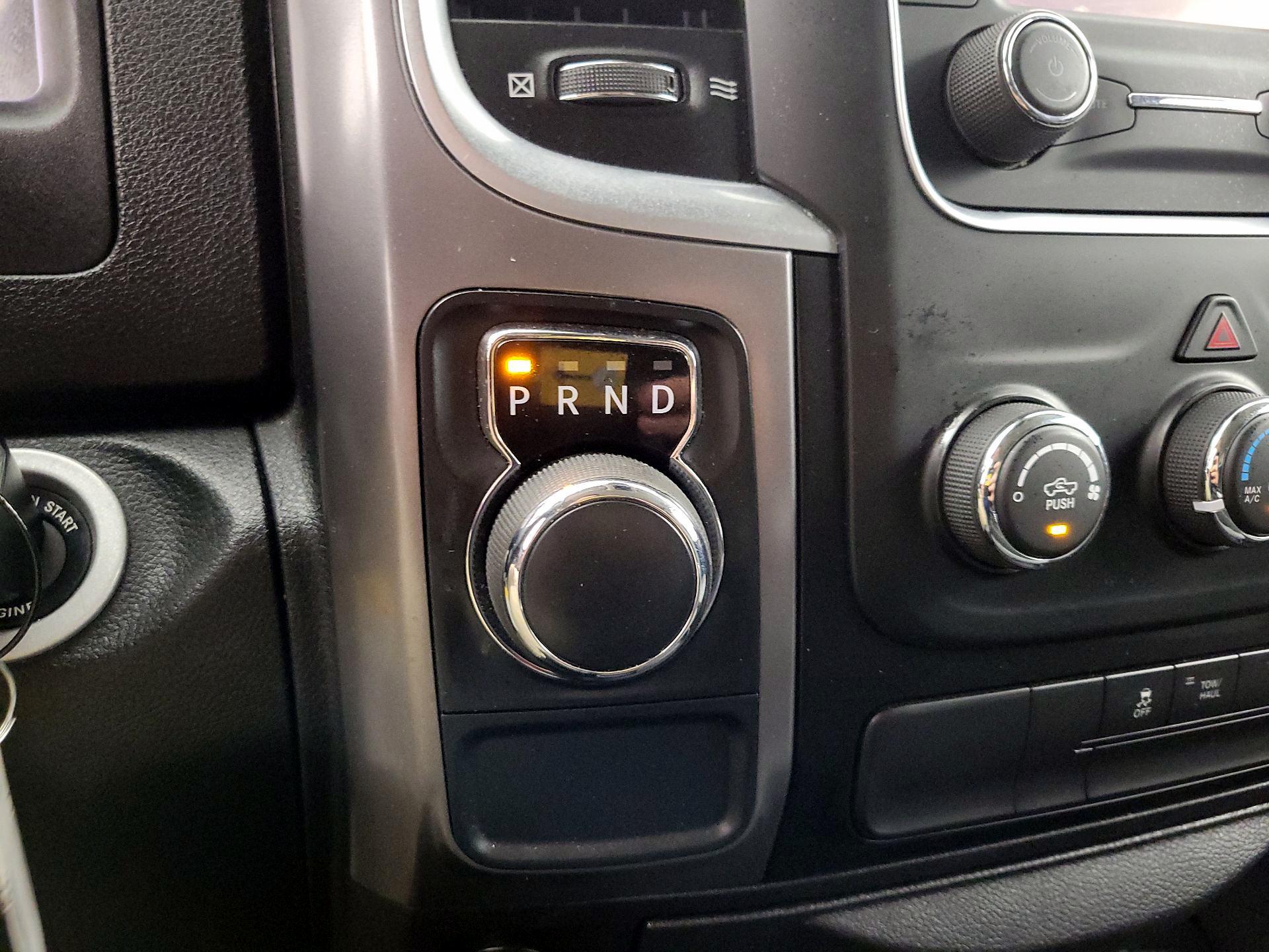 Thumbnail: 2021 RAM 1500 Classic - 17