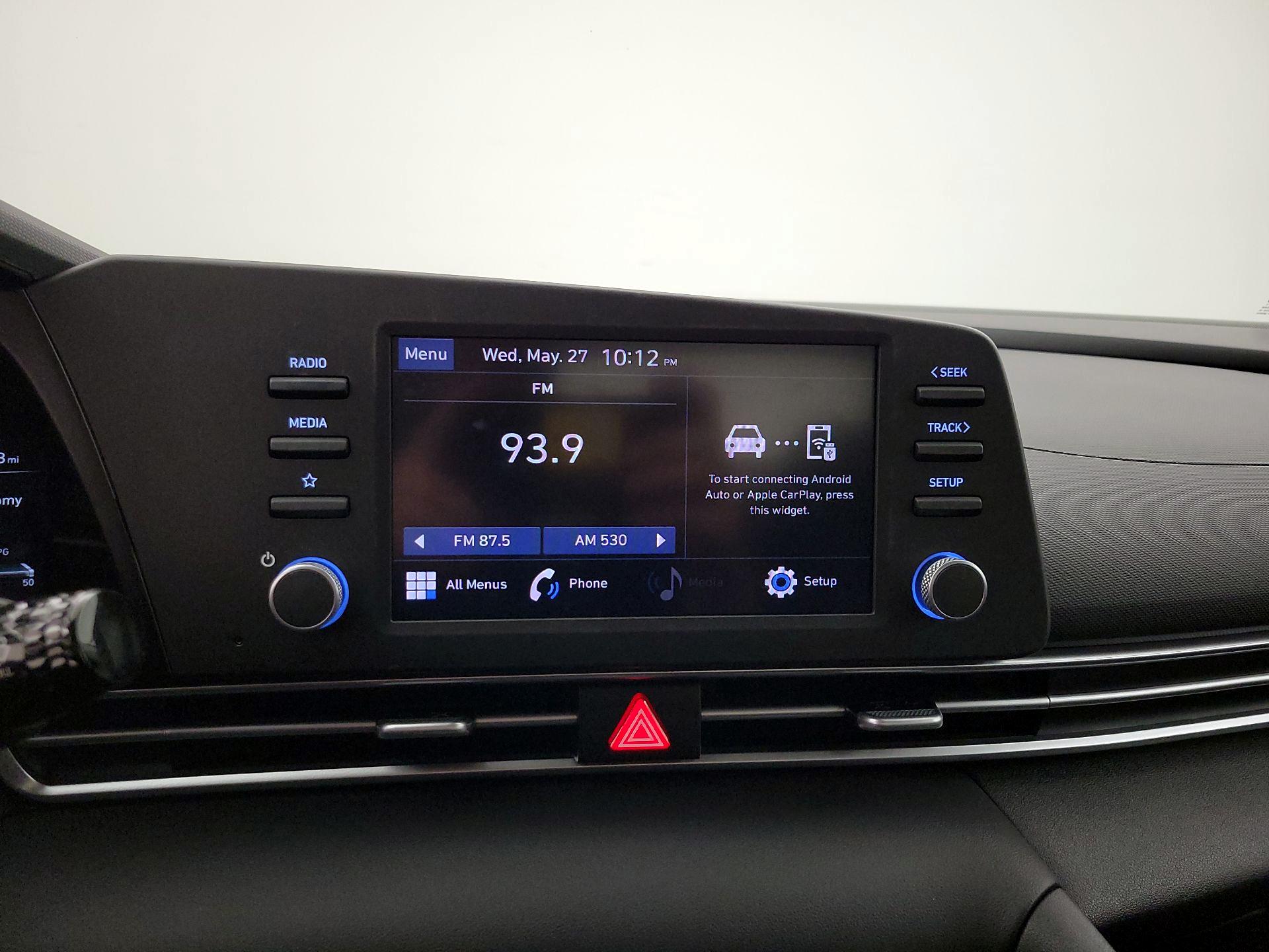 Thumbnail: 2023 Hyundai Elantra - 15