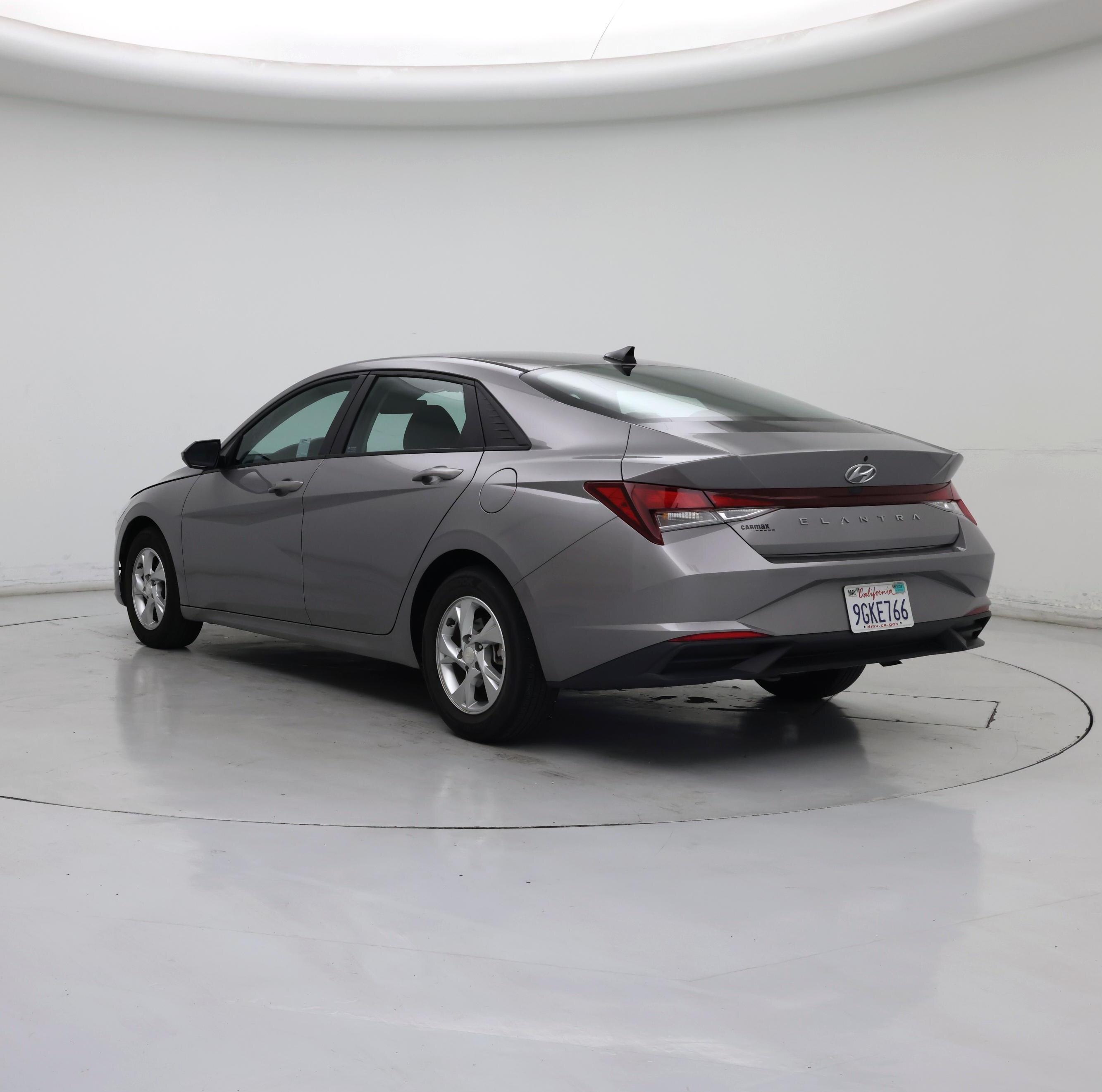 Thumbnail: 2023 Hyundai Elantra - 2