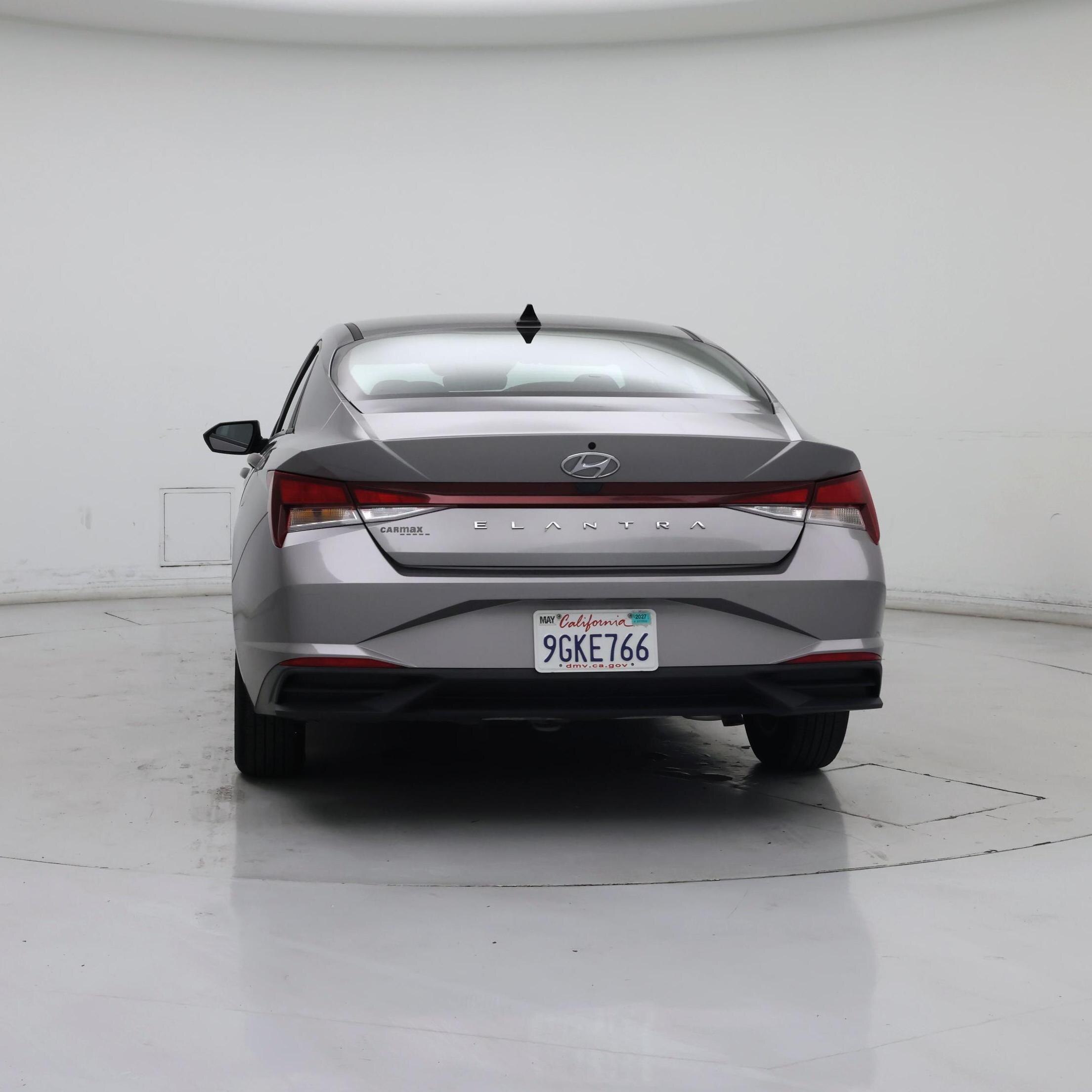 Thumbnail: 2023 Hyundai Elantra - 6