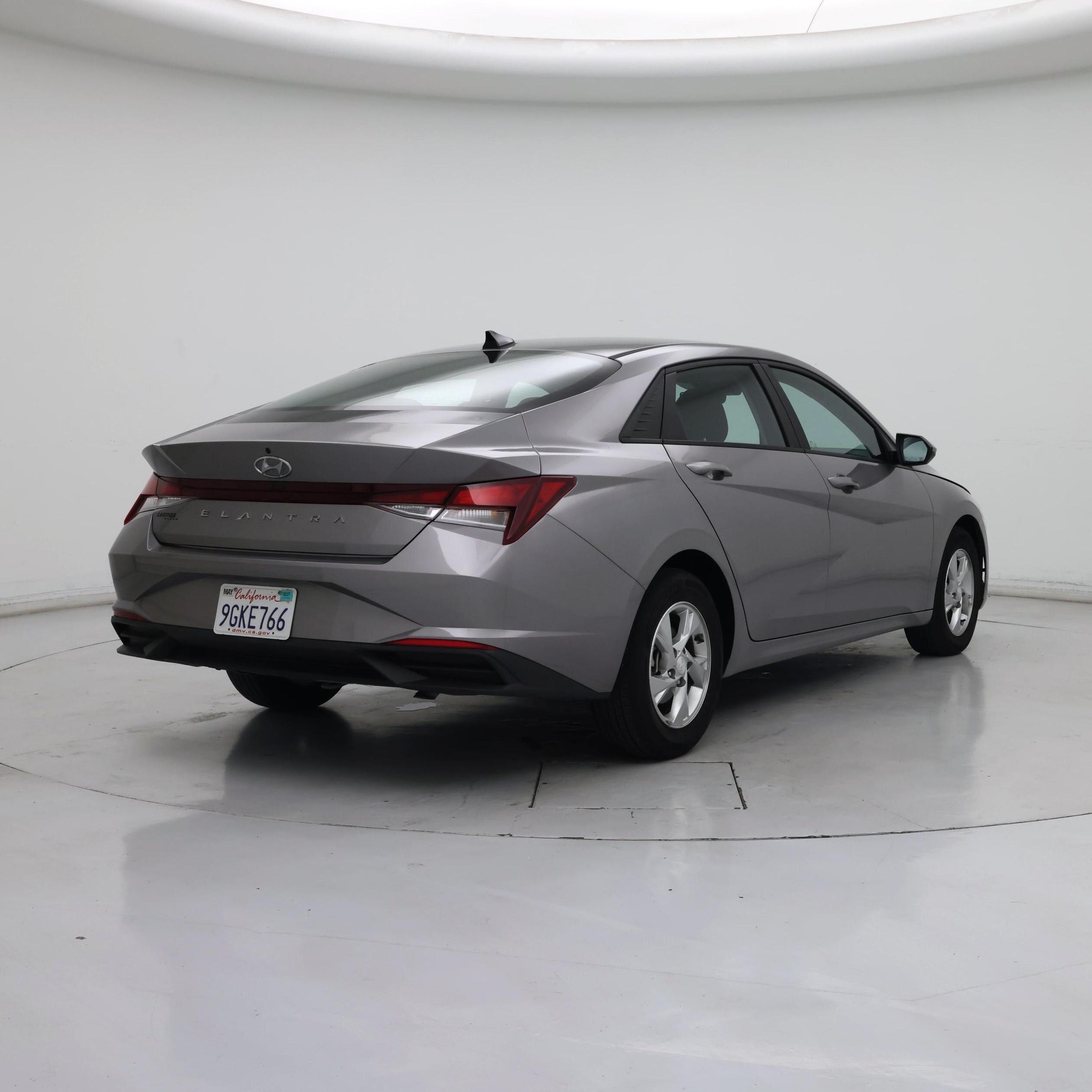 Thumbnail: 2023 Hyundai Elantra - 8