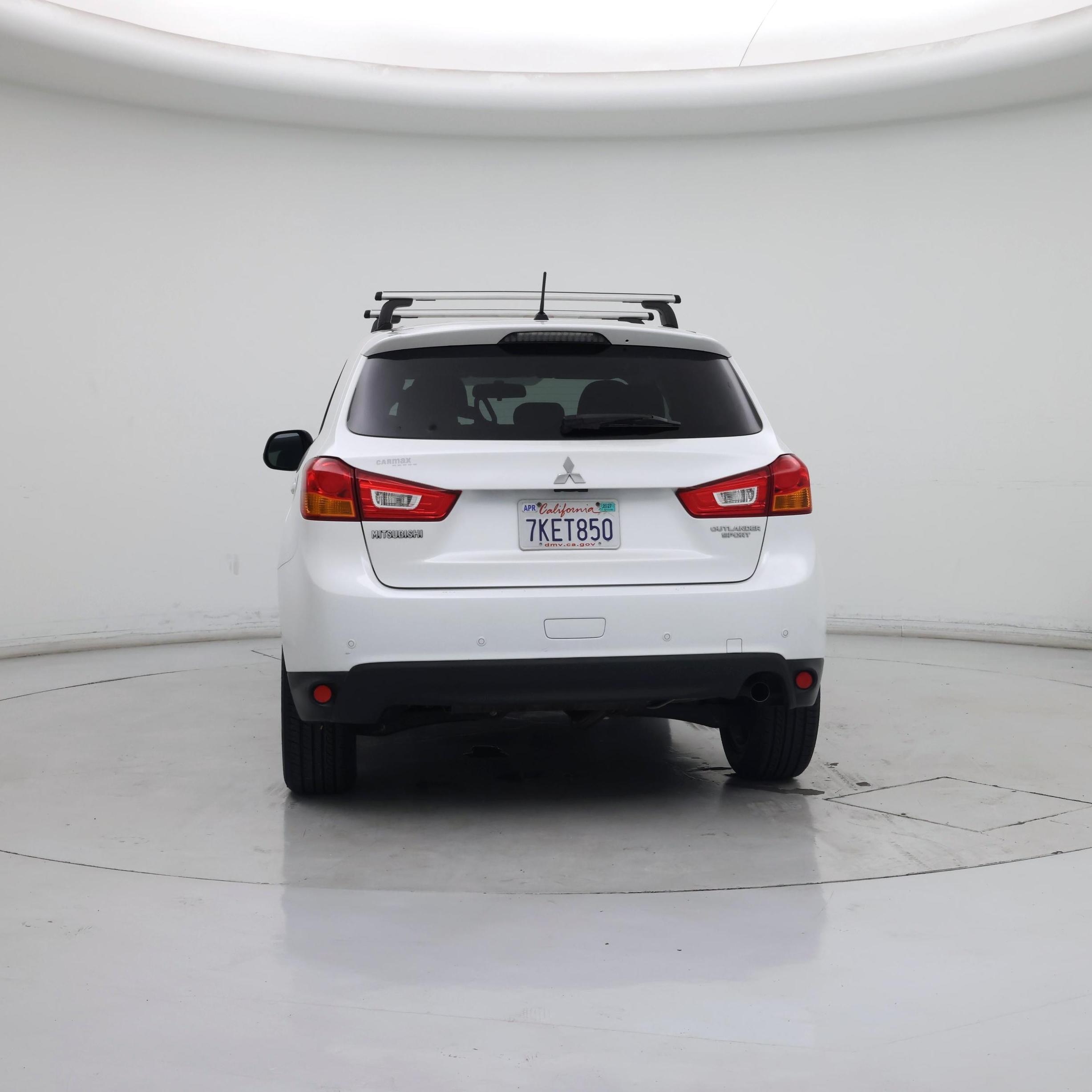 Thumbnail: 2015 Mitsubishi Outlander Sport - 6
