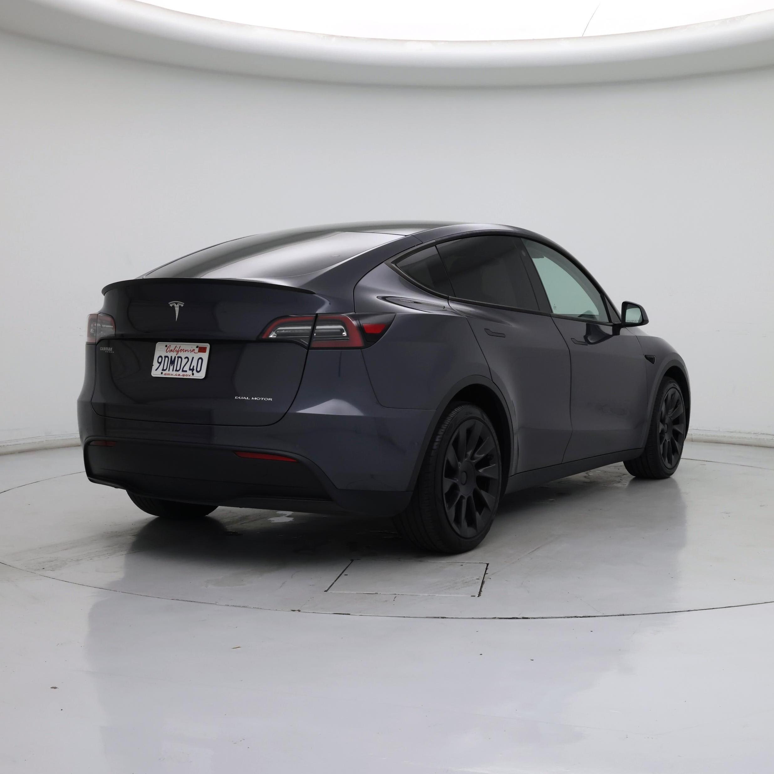 Thumbnail: 2022 Tesla Model Y - 8