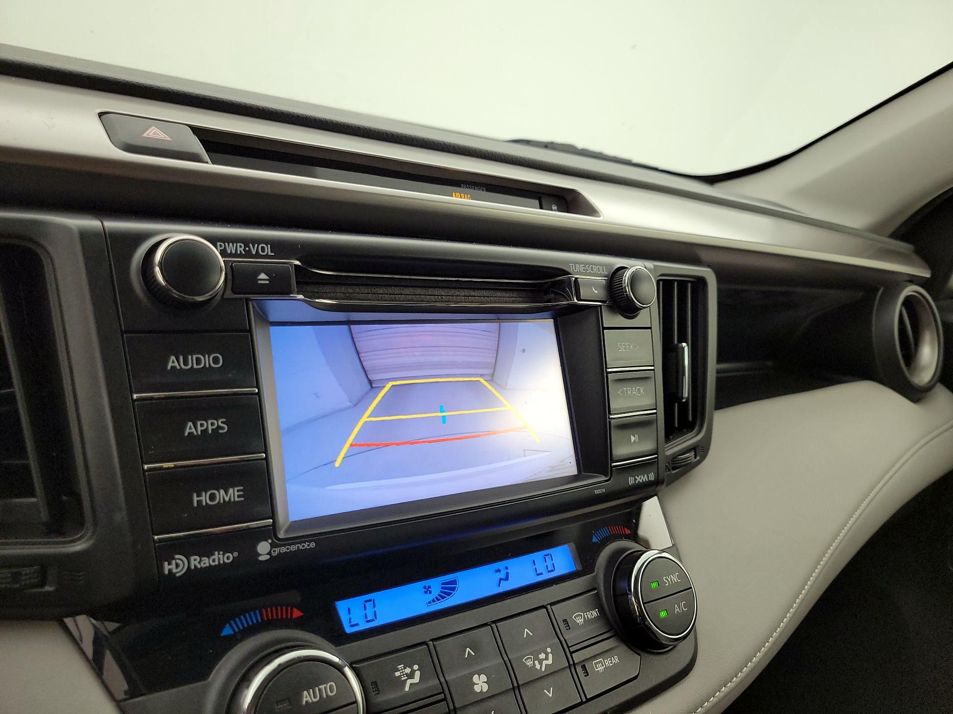 Thumbnail: 2016 Toyota RAV4 - 14