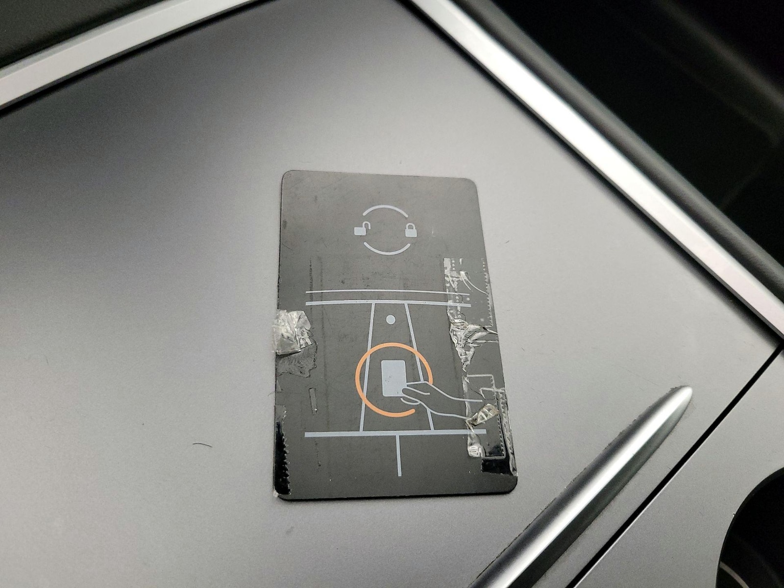 2024 Tesla Model Y Long Range - Photo 23