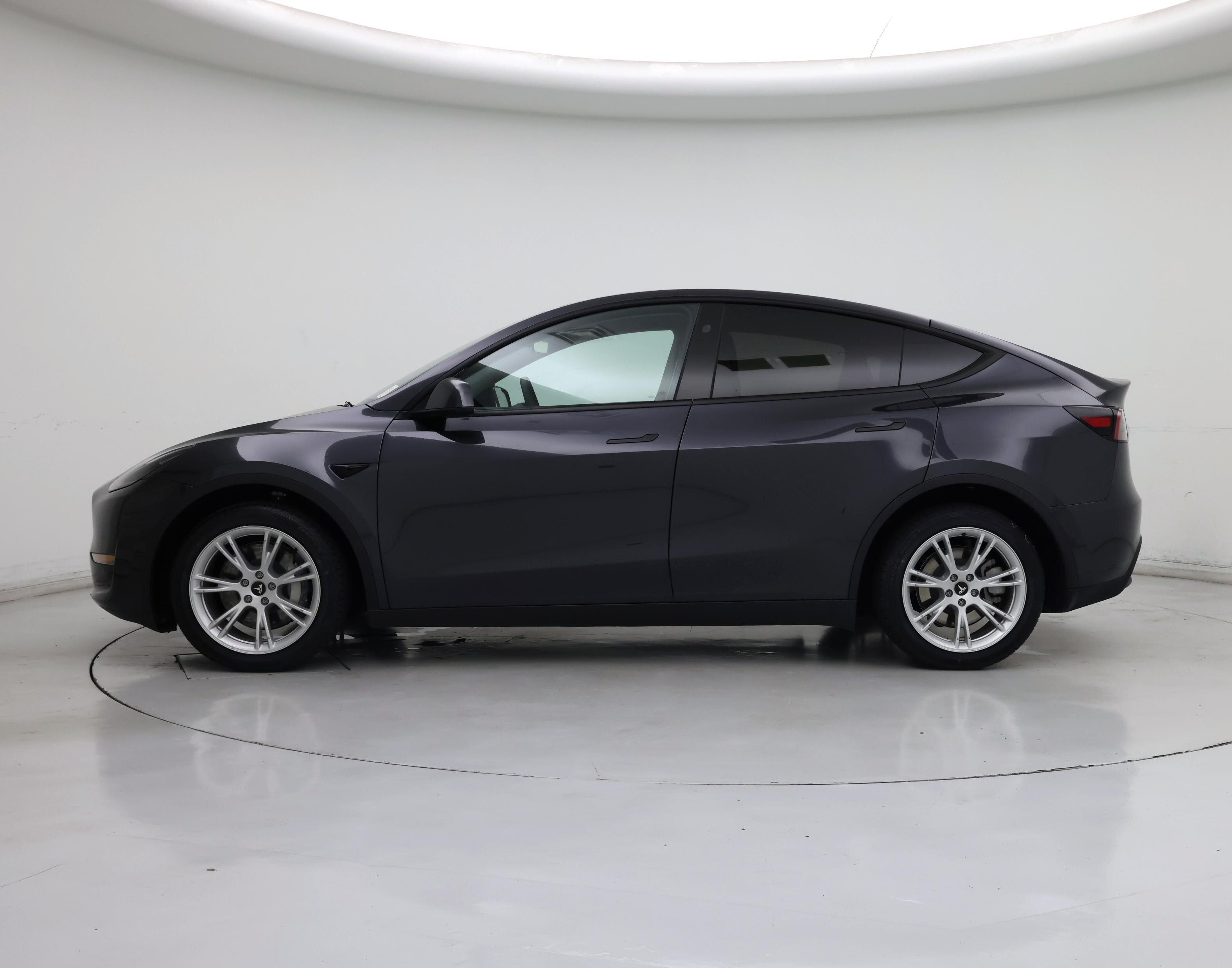 Thumbnail: 2024 Tesla Model Y - 3