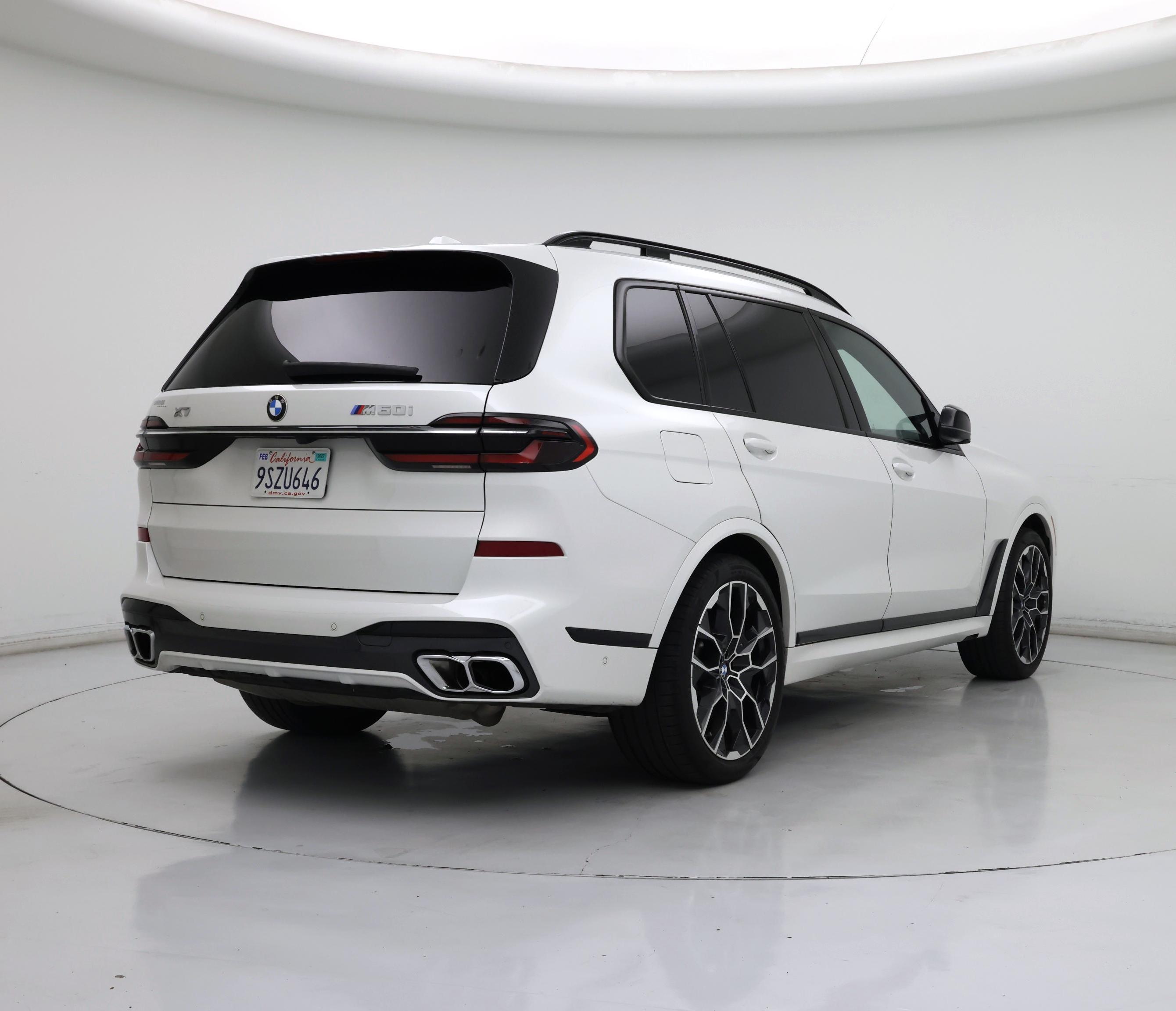 Thumbnail: 2024 BMW X7 - 8
