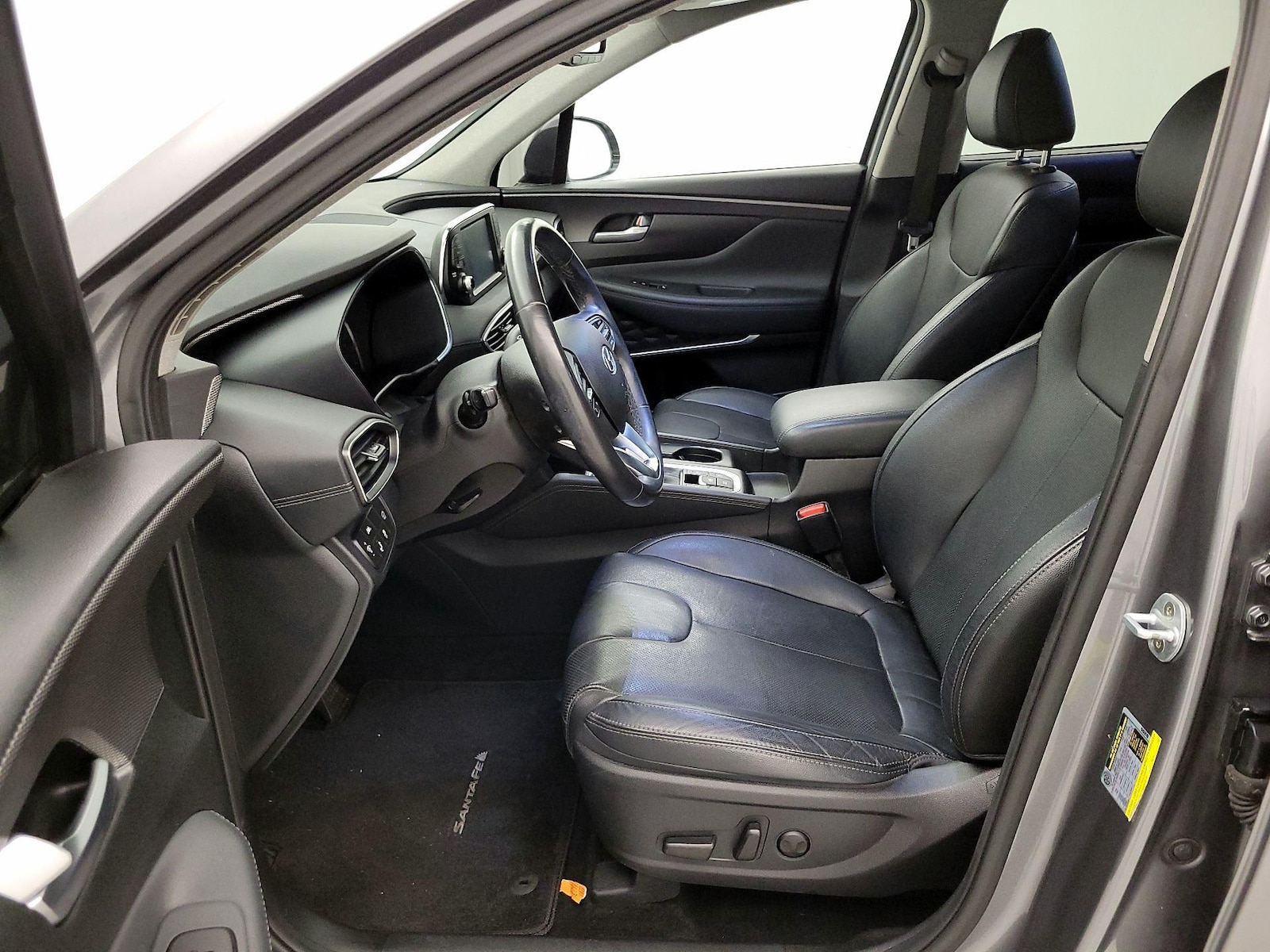 2019 Hyundai Santa Fe Limited - Photo 12