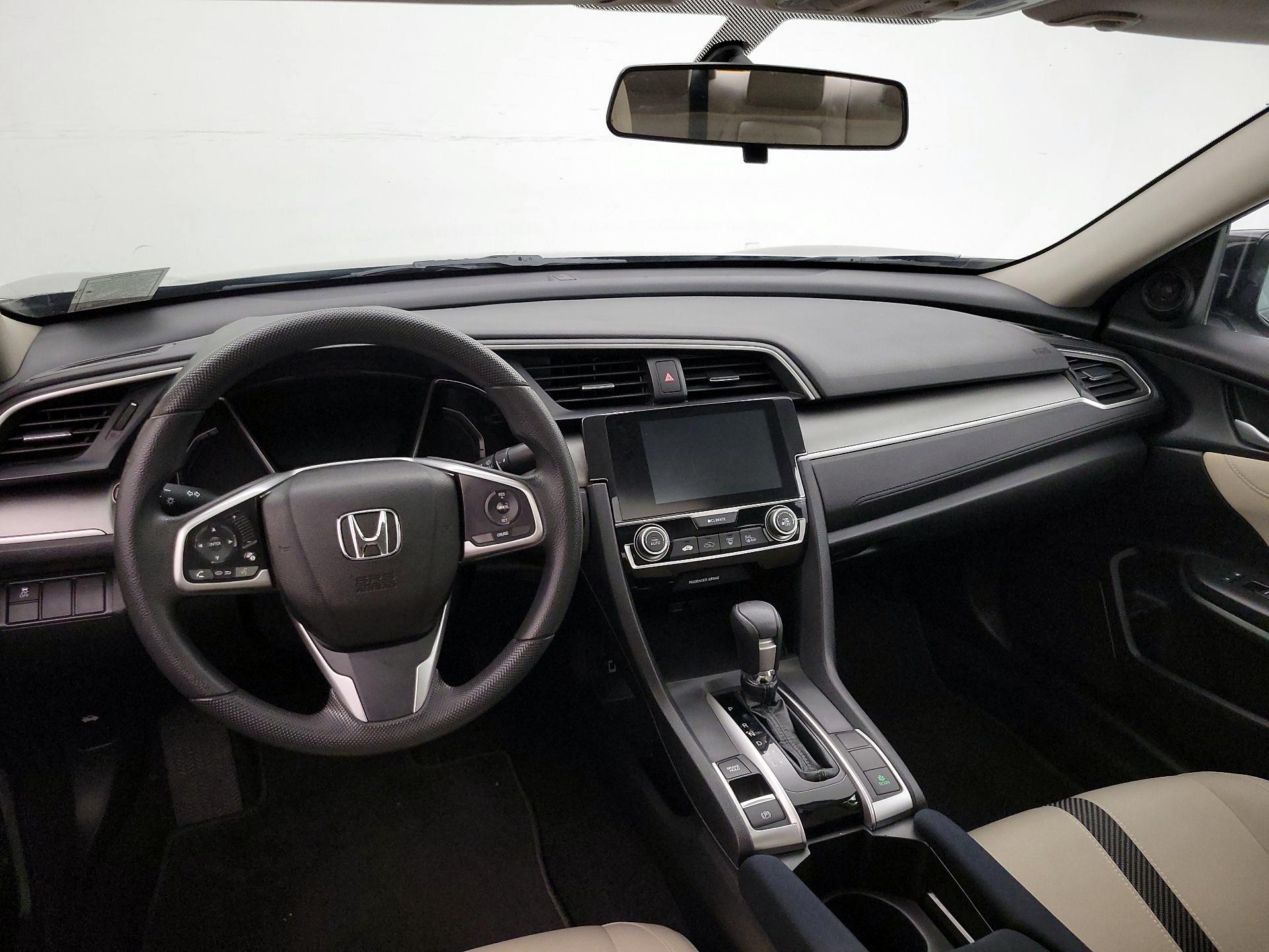 Thumbnail: 2017 Honda Civic - 9