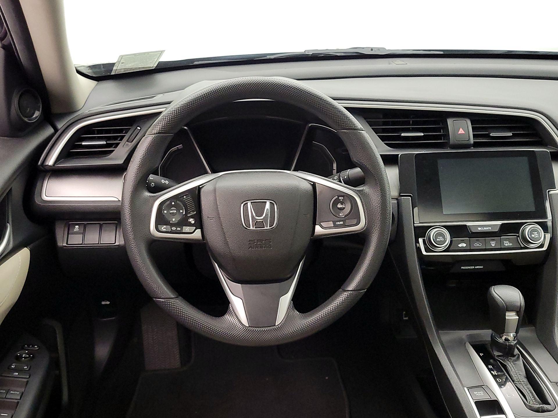 Thumbnail: 2017 Honda Civic - 10