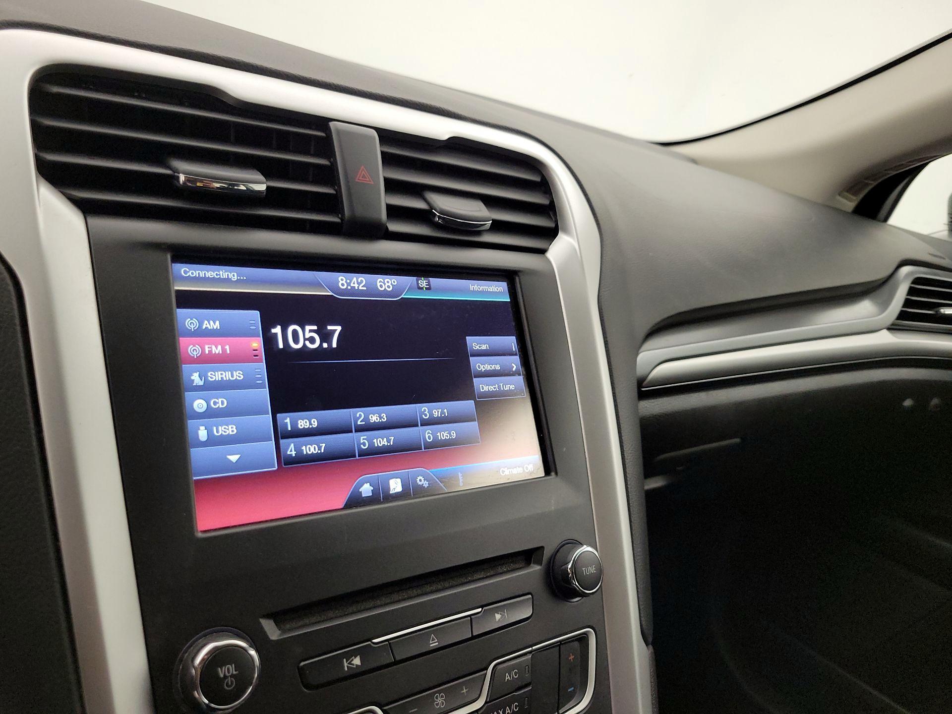 Thumbnail: 2016 Ford Fusion - 15