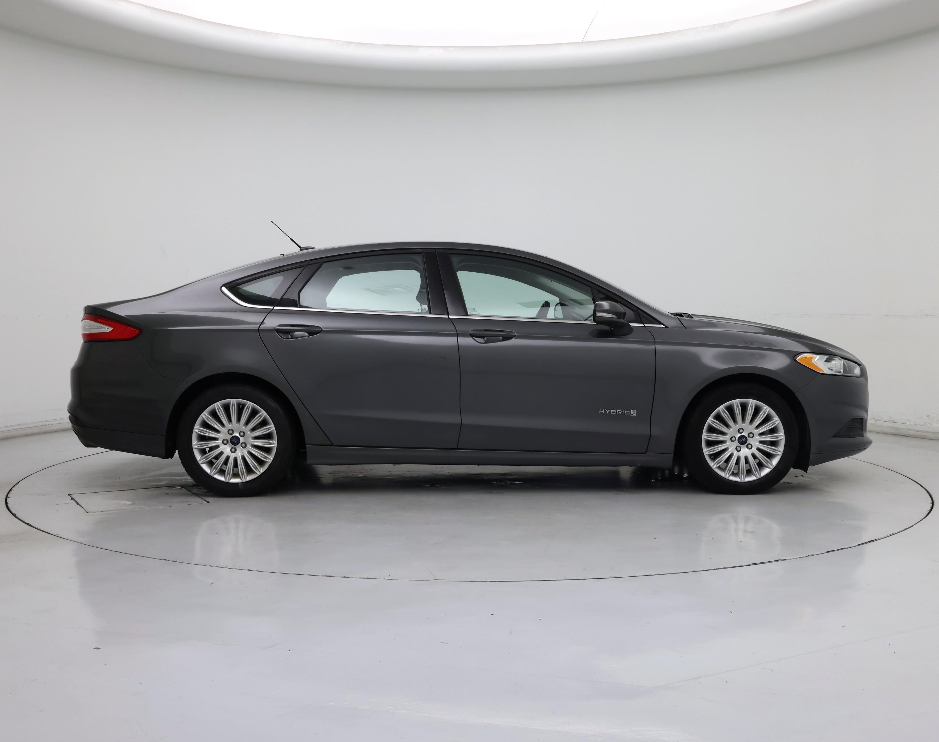 Thumbnail: 2016 Ford Fusion - 7