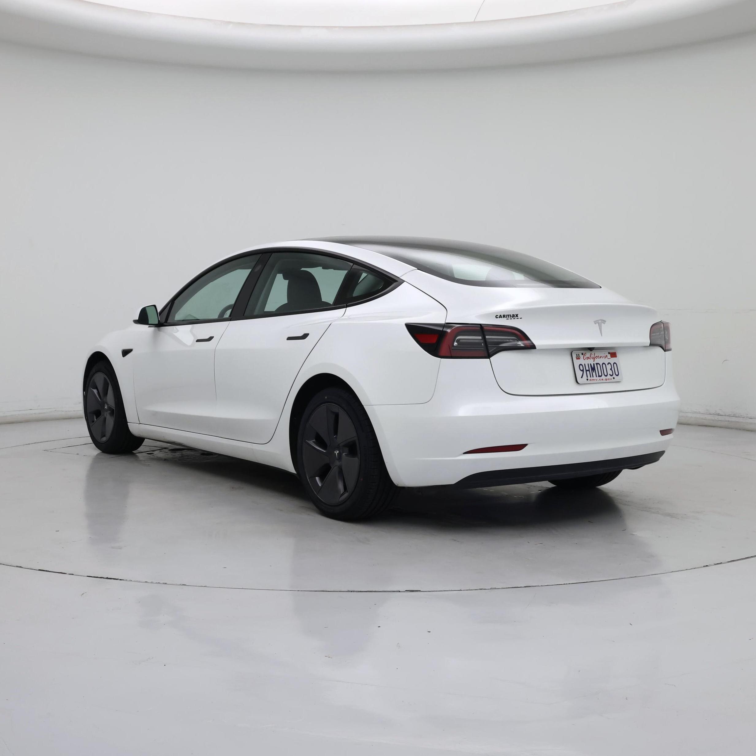 Thumbnail: 2023 Tesla Model 3 - 2
