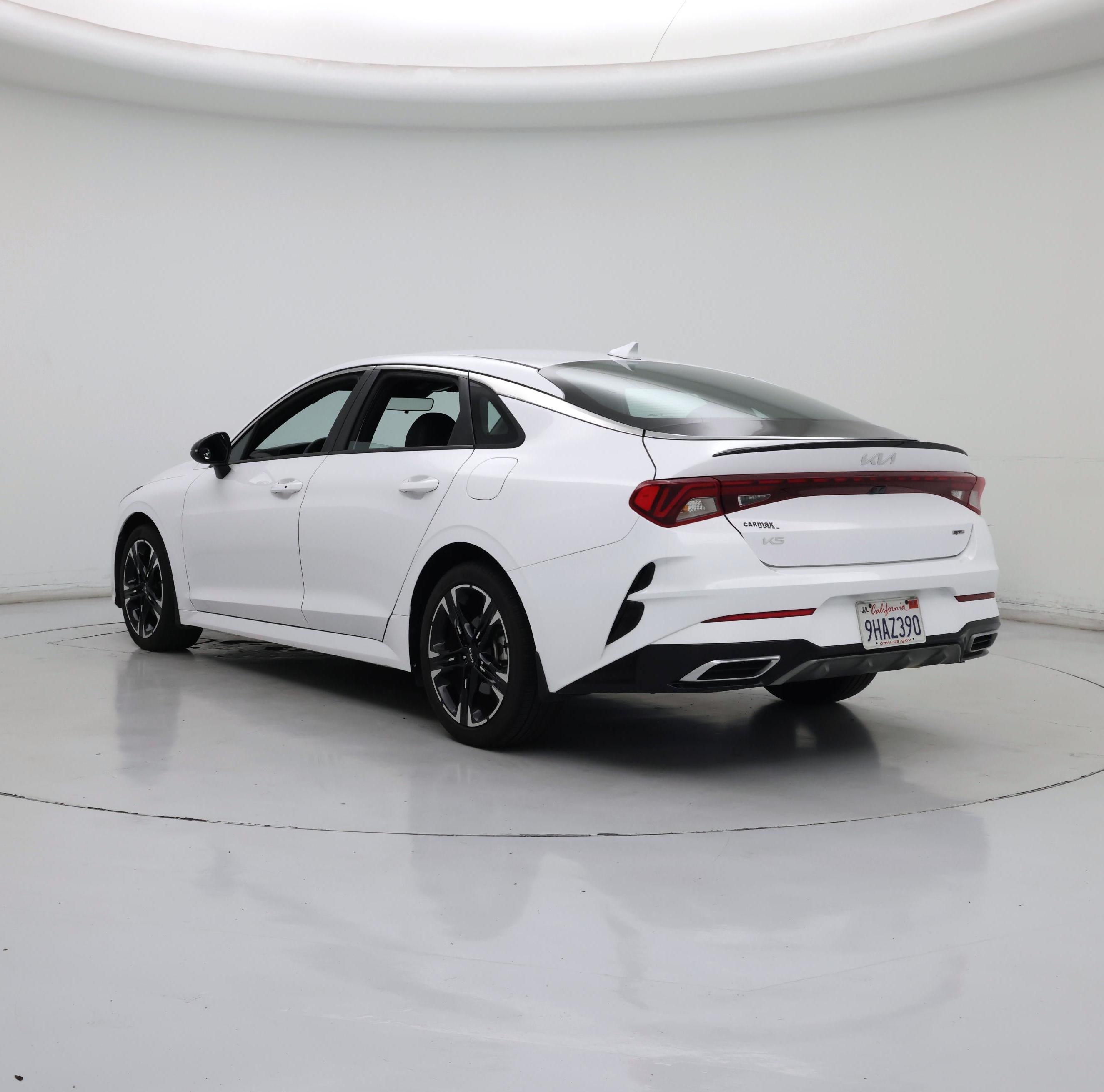 Thumbnail: 2023 Kia K5 - 2