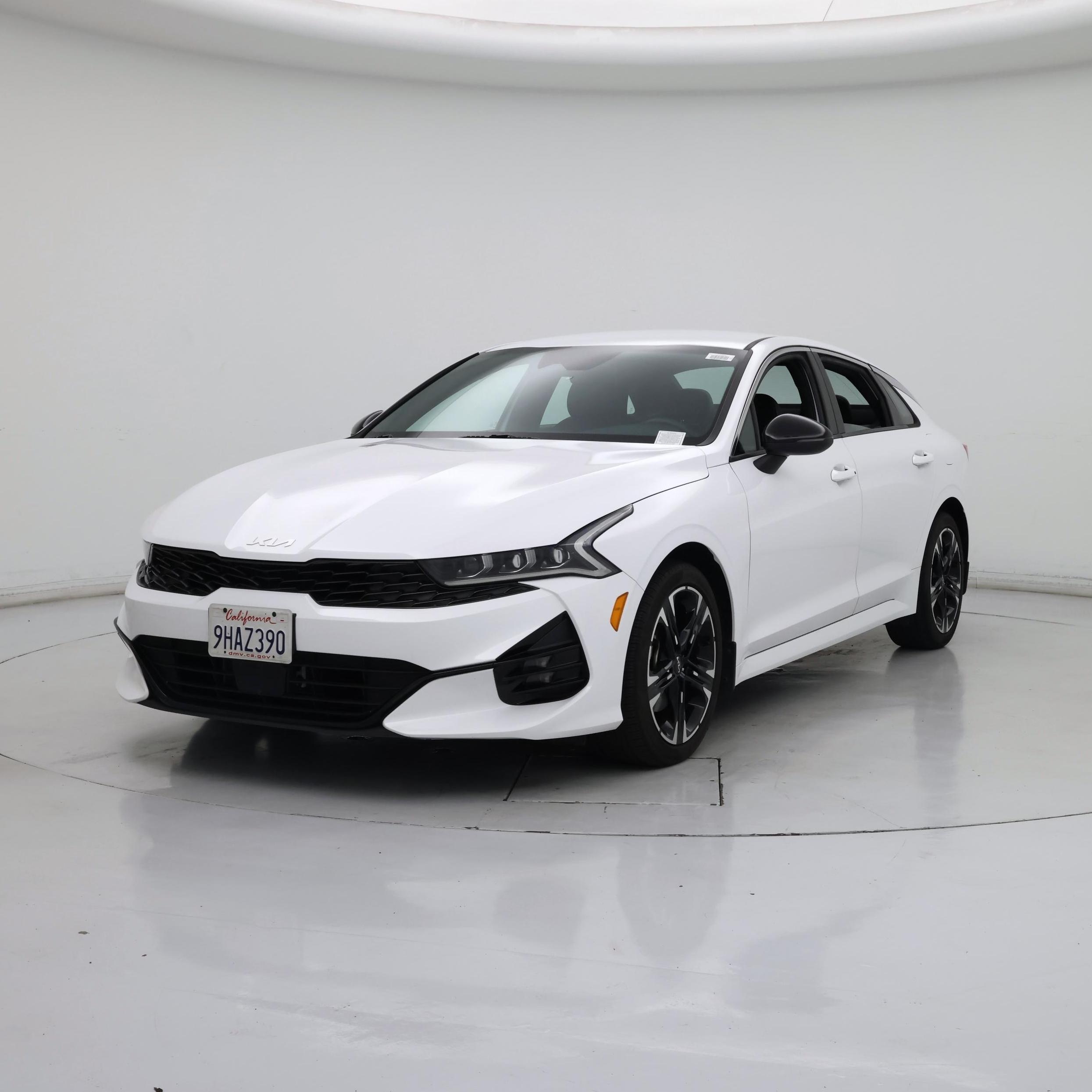 Thumbnail: 2023 Kia K5 - 4