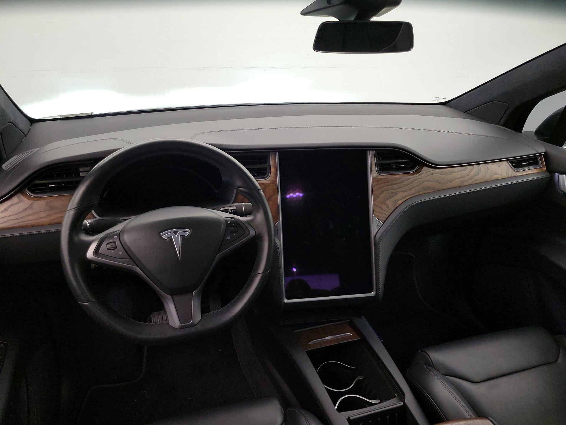Thumbnail: 2019 Tesla Model X - 9