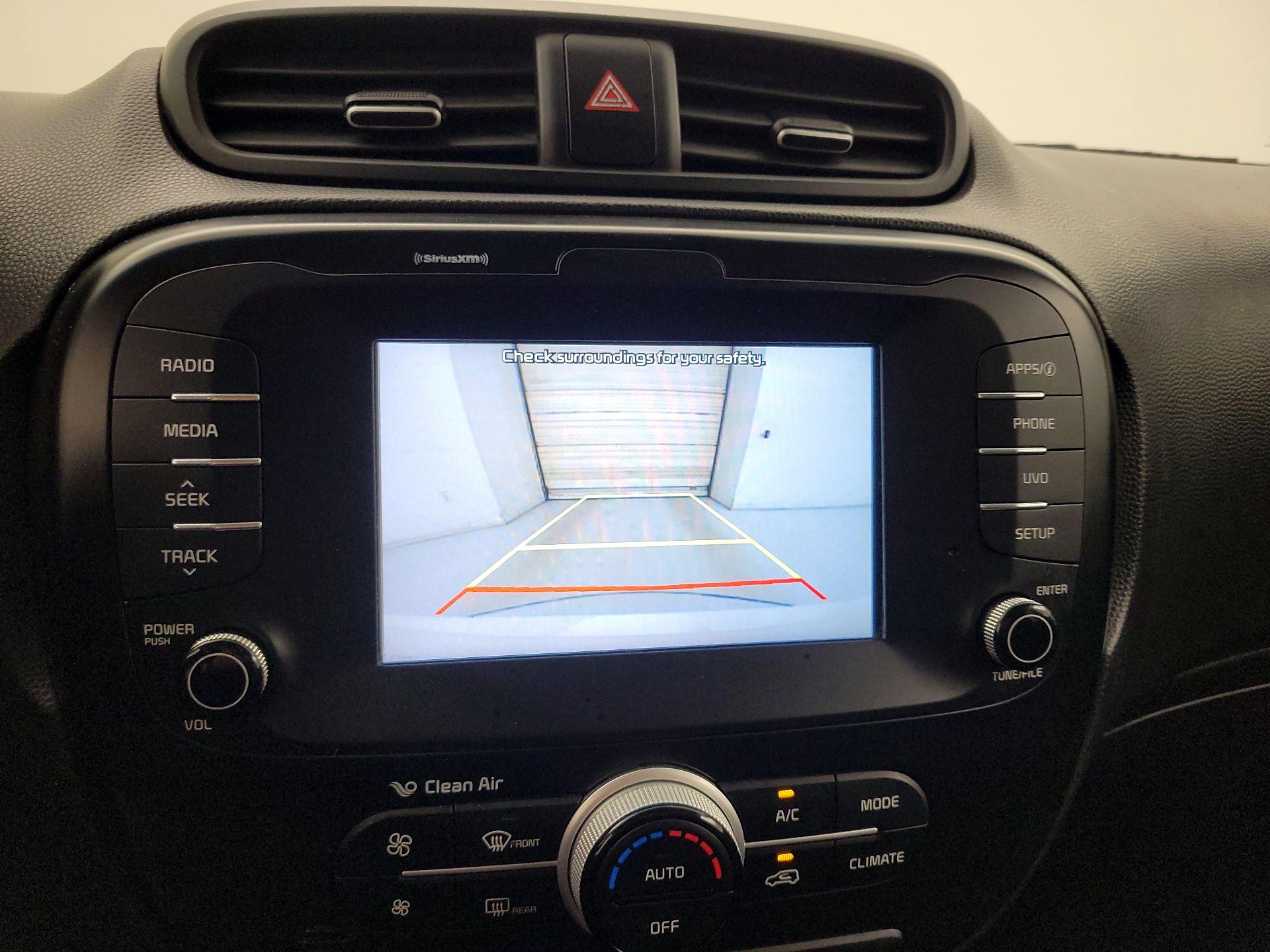 Thumbnail: 2019 Kia Soul - 14