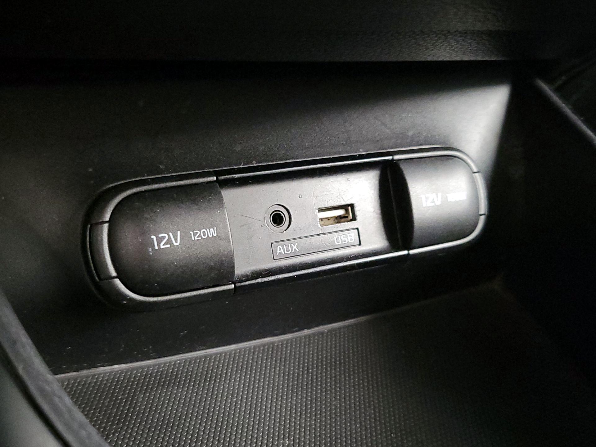 Thumbnail: 2019 Kia Soul - 18