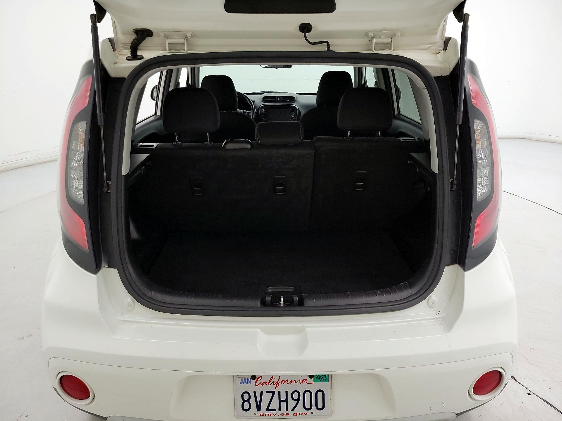 Thumbnail: 2019 Kia Soul - 20