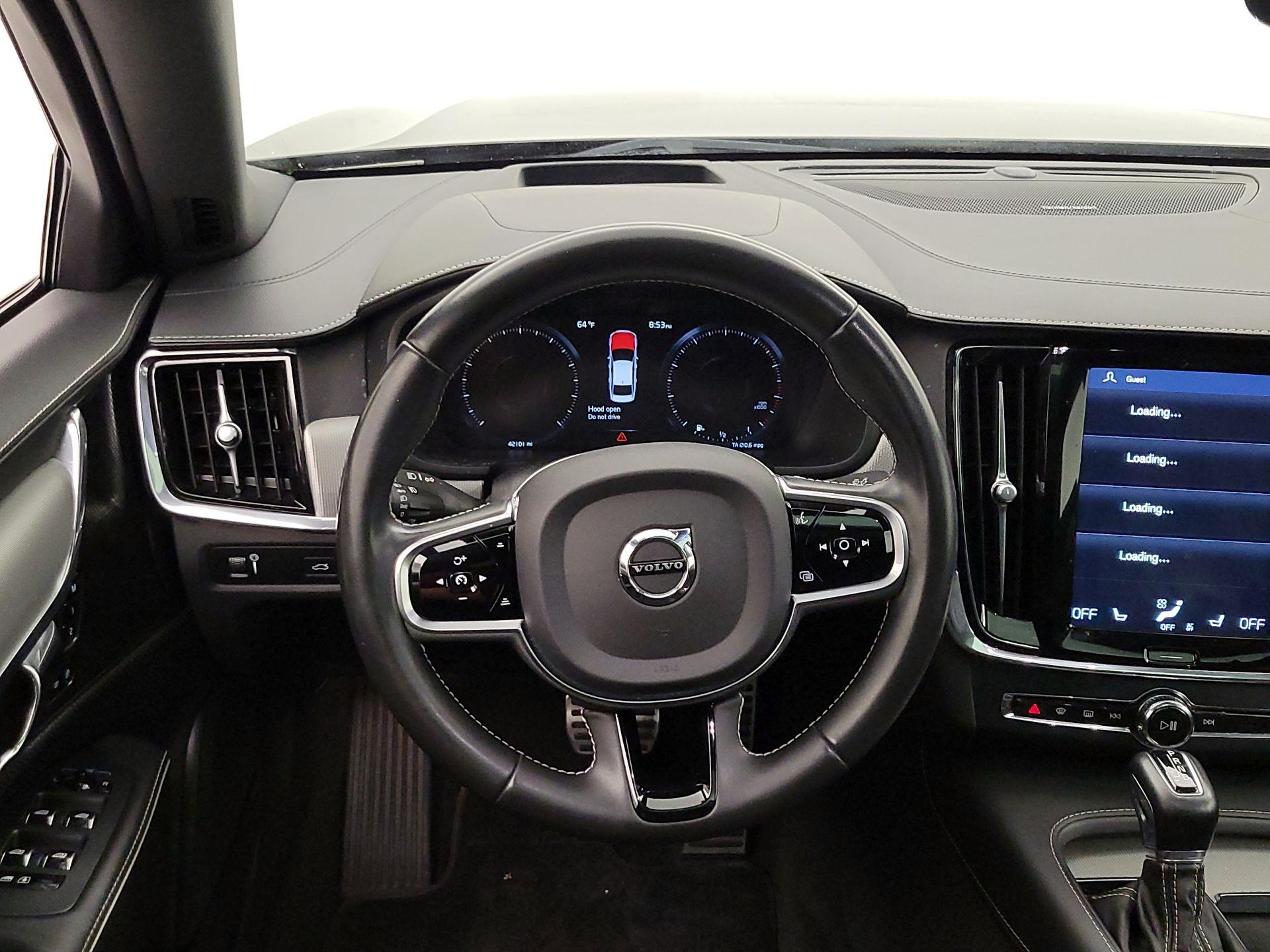 Thumbnail: 2021 Volvo S90 - 10