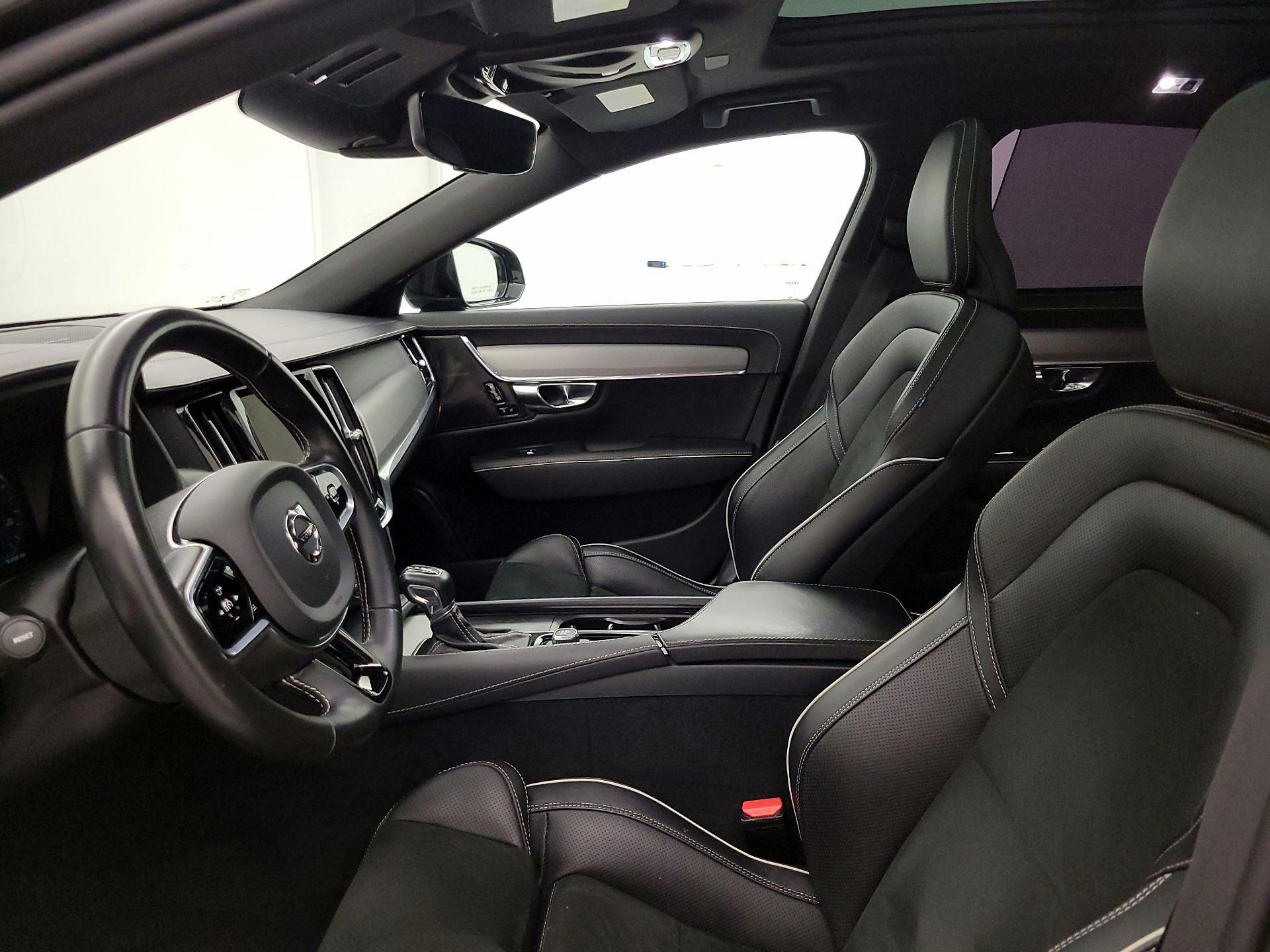Thumbnail: 2021 Volvo S90 - 11