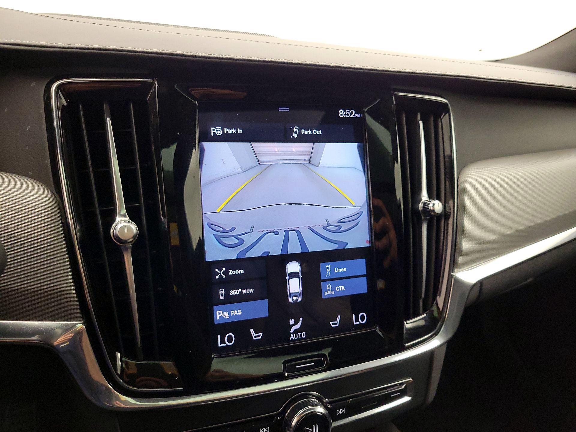 Thumbnail: 2021 Volvo S90 - 14