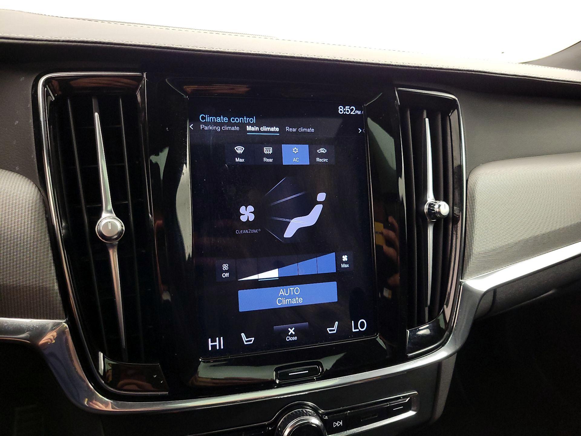 Thumbnail: 2021 Volvo S90 - 16