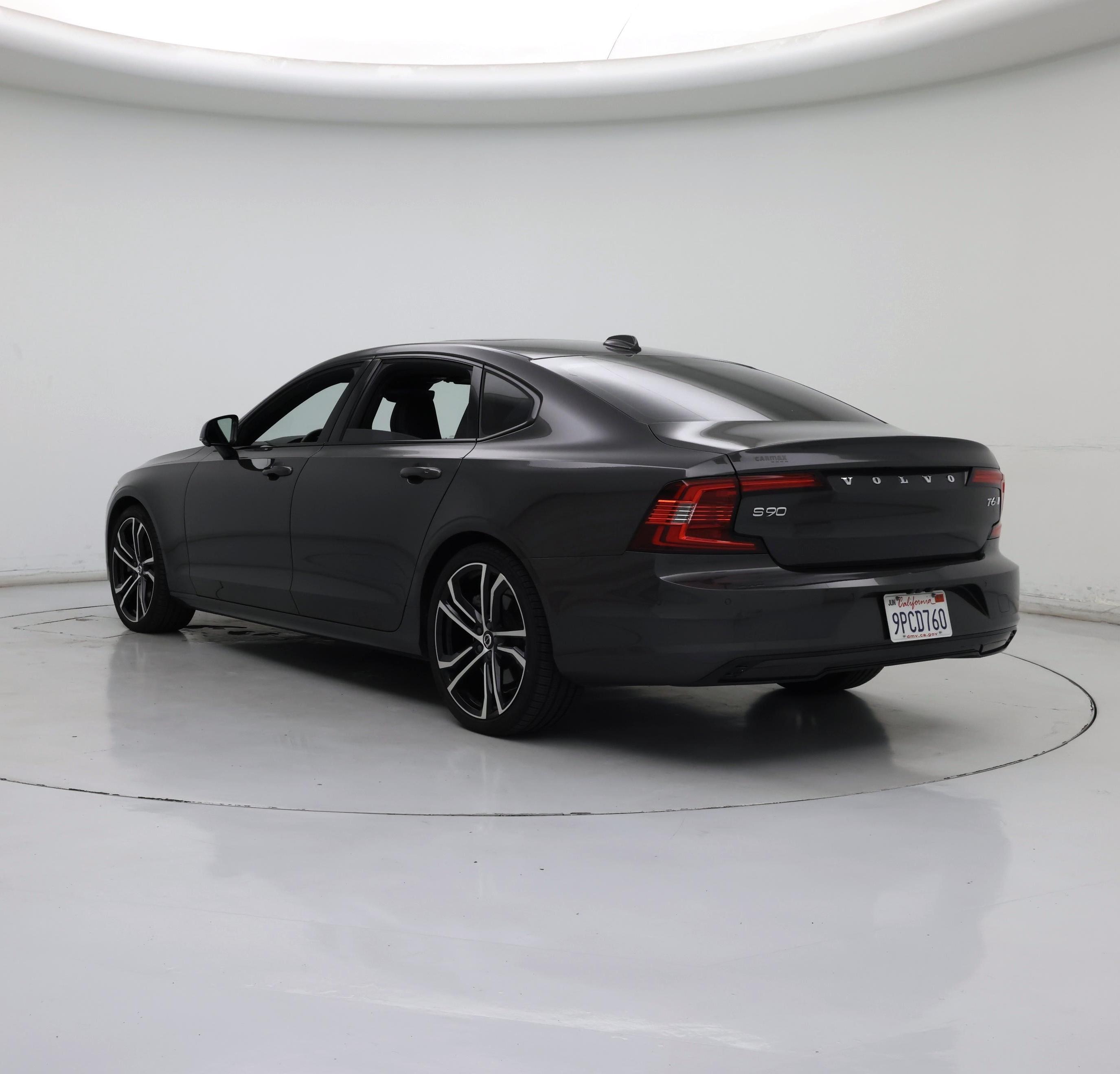 Thumbnail: 2021 Volvo S90 - 2