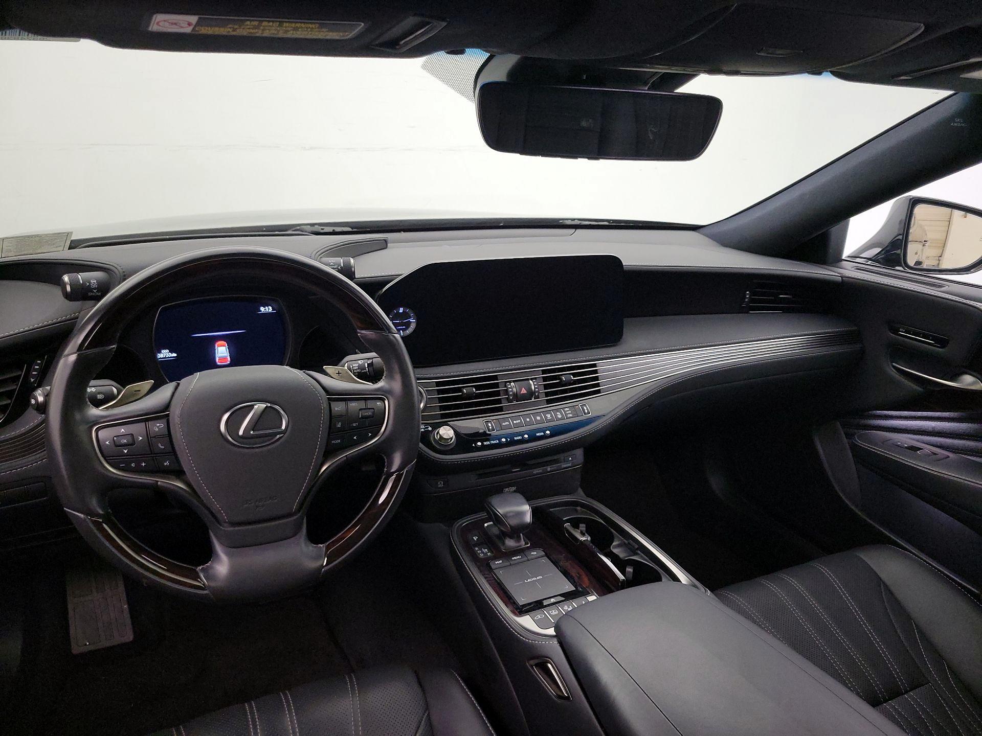 Thumbnail: 2021 Lexus LS - 9
