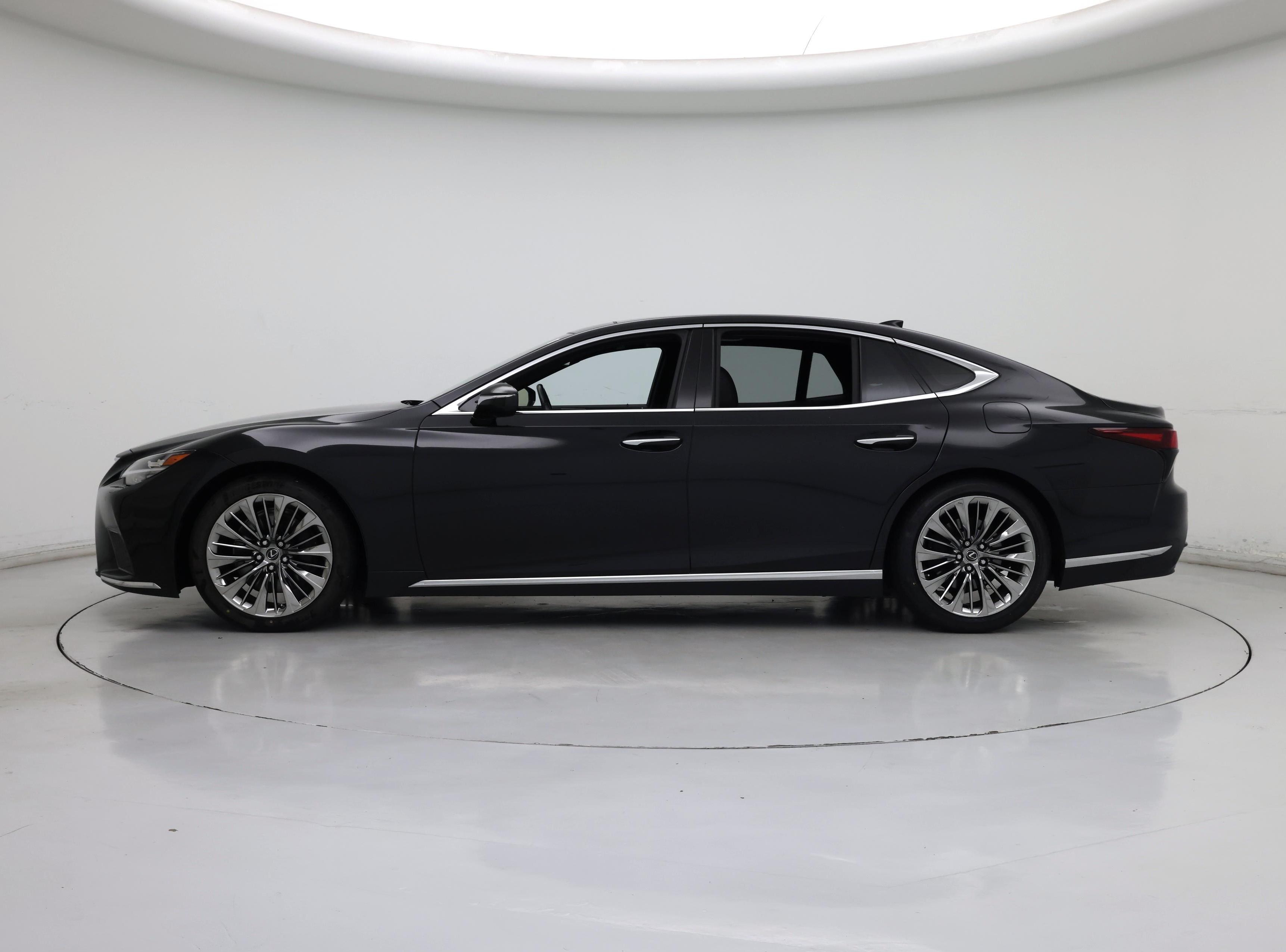 Thumbnail: 2021 Lexus LS - 3