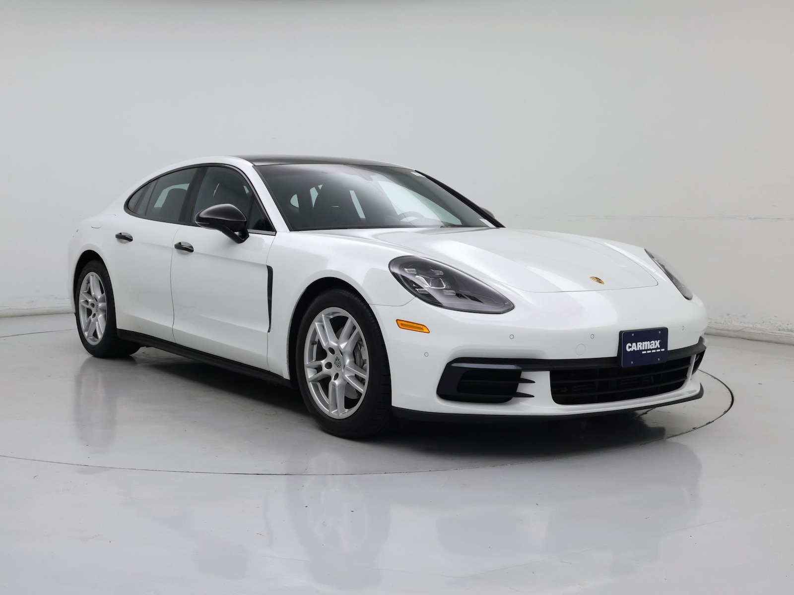 2018 Porsche Panamera Base - Photo 2