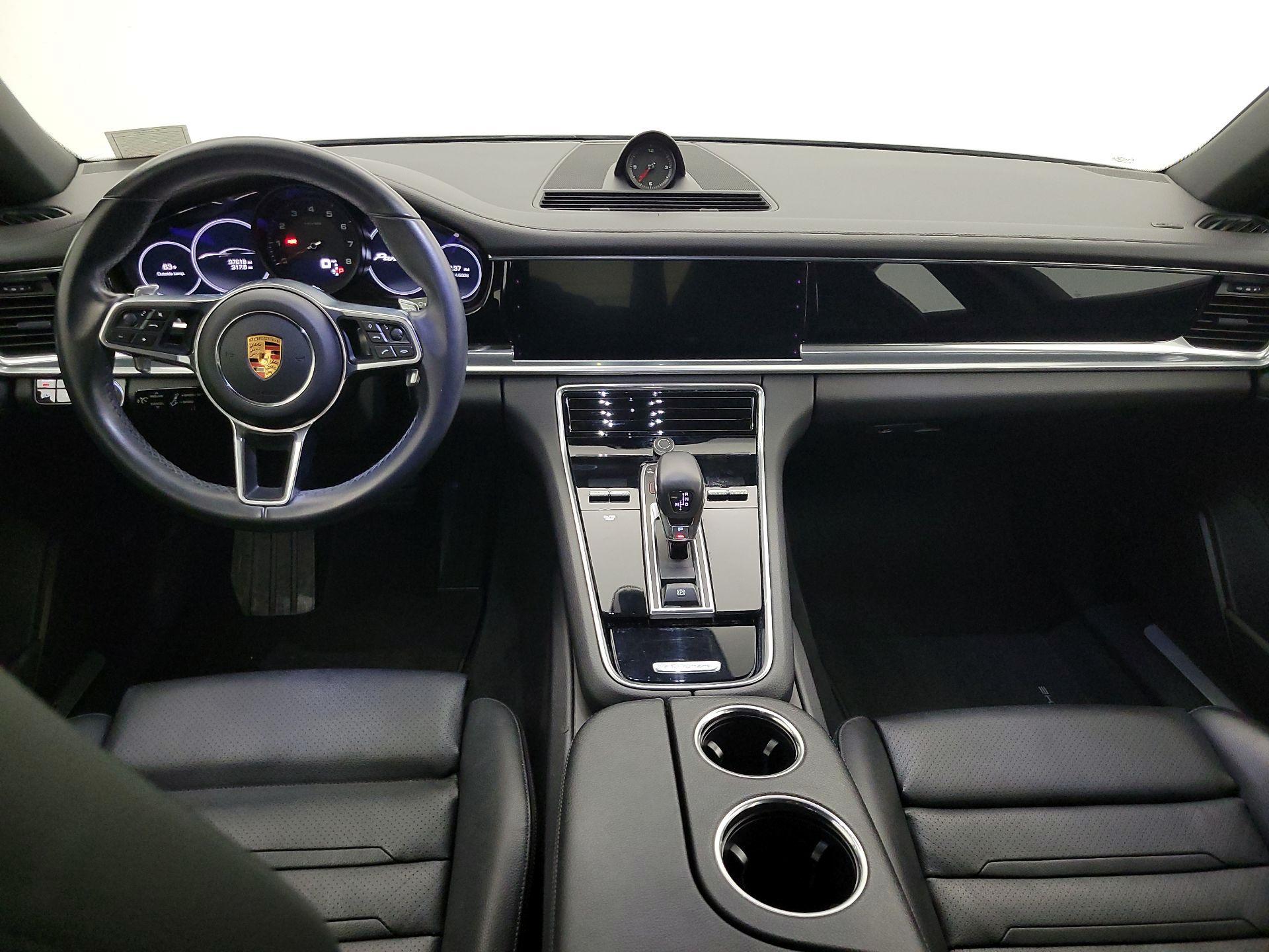 Thumbnail: 2018 Porsche Panamera - 9