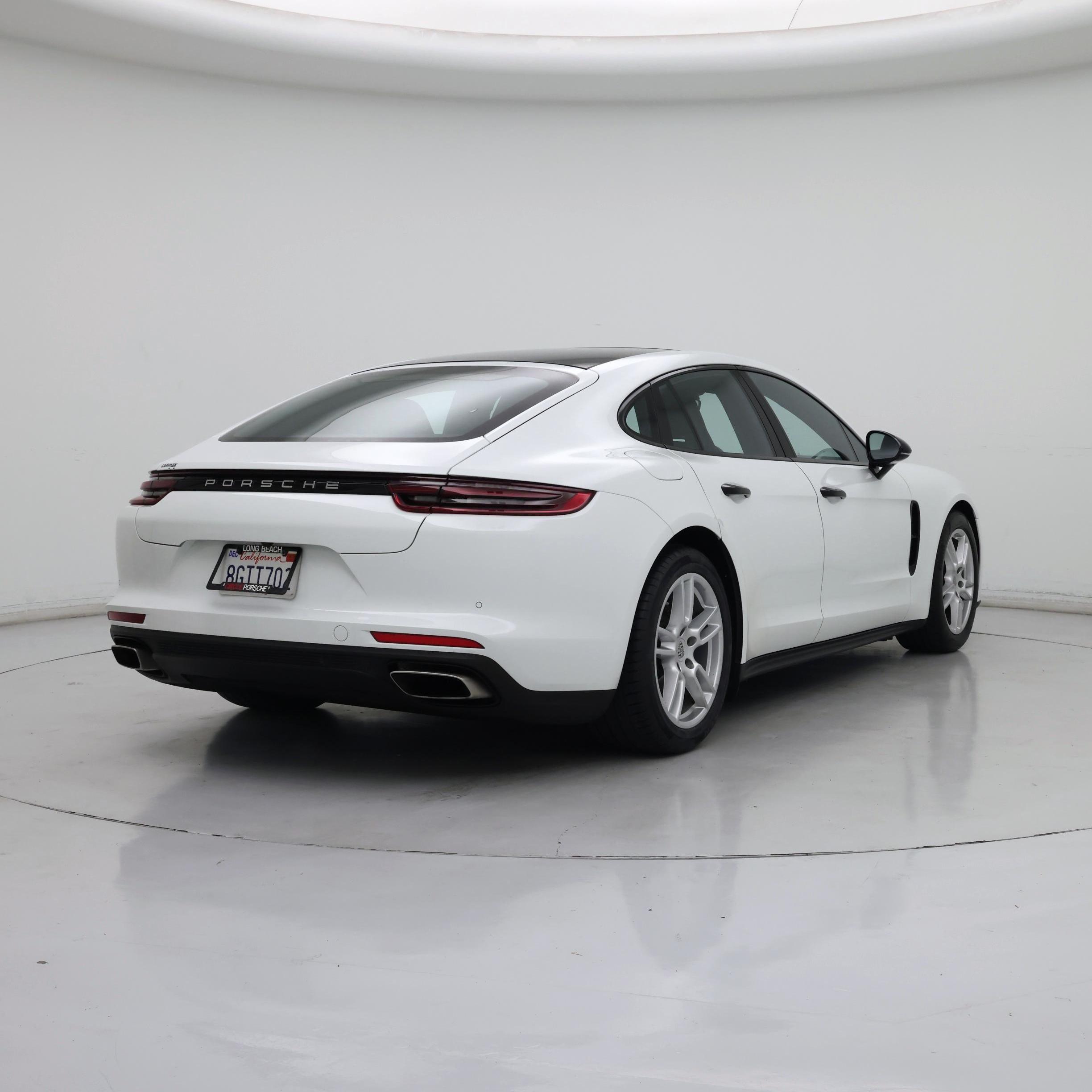 Thumbnail: 2018 Porsche Panamera - 8